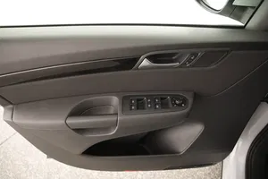 Seat Alhambra 711 1.4 TSI Executive | Thumbnail 6 von 23