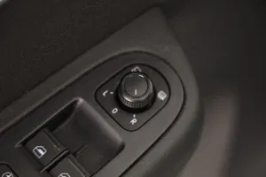 Seat Alhambra 711 1.4 TSI Executive | Thumbnail 7 von 23