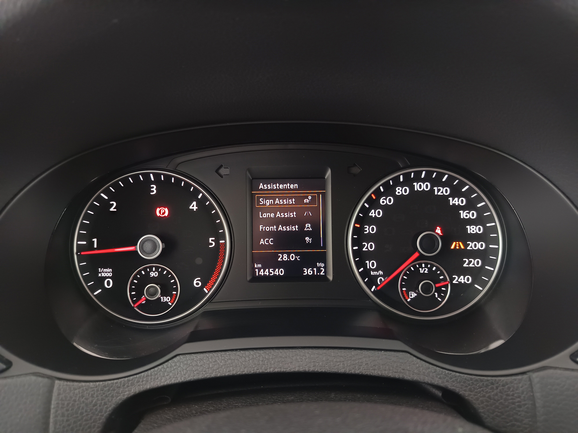 Seat Alhambra 711 2.0 TDI 4Drive Executive | Bild 16 von 31