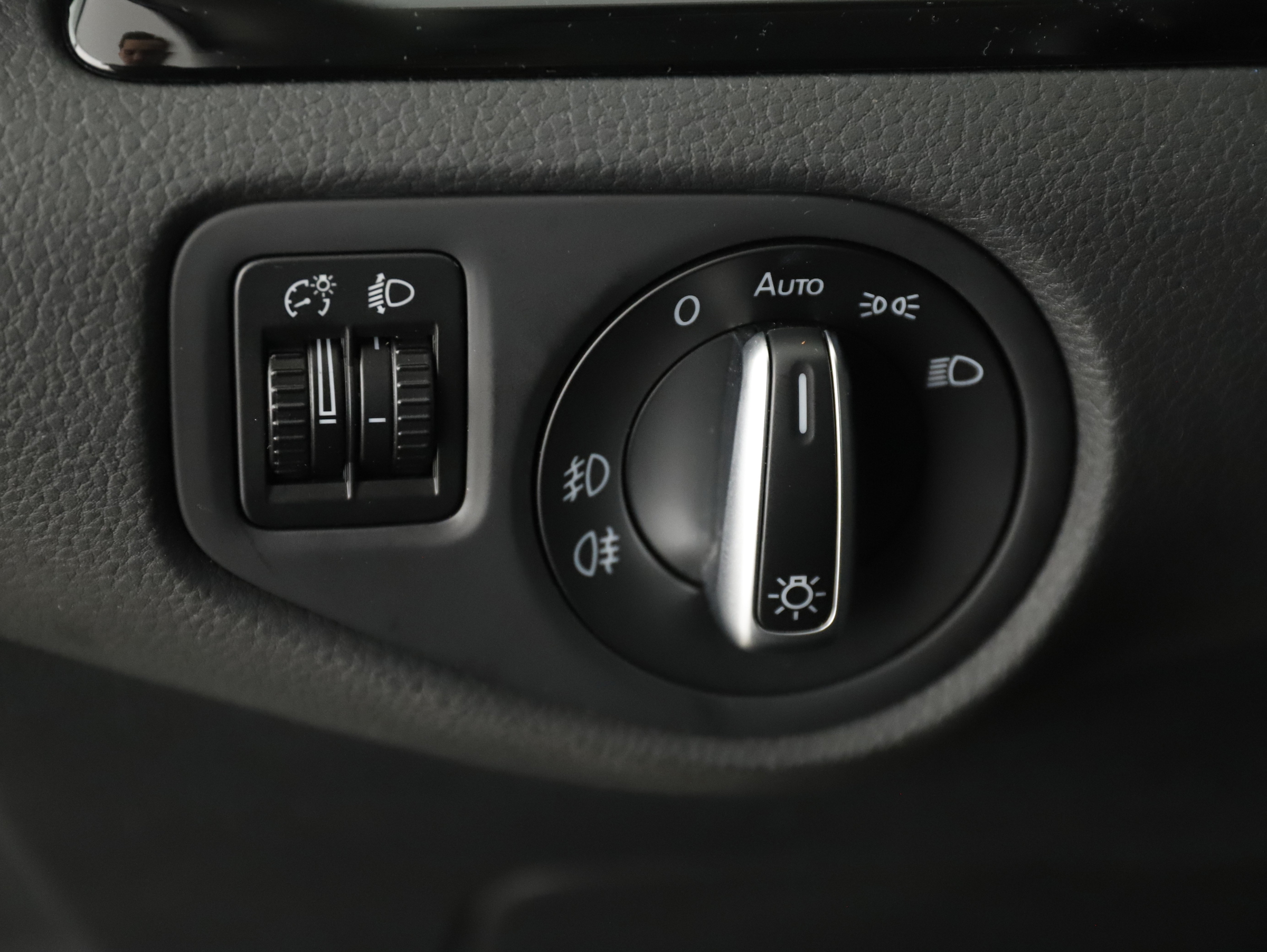 Seat Alhambra 2.0 TDI Executive | Bild 13 von 31