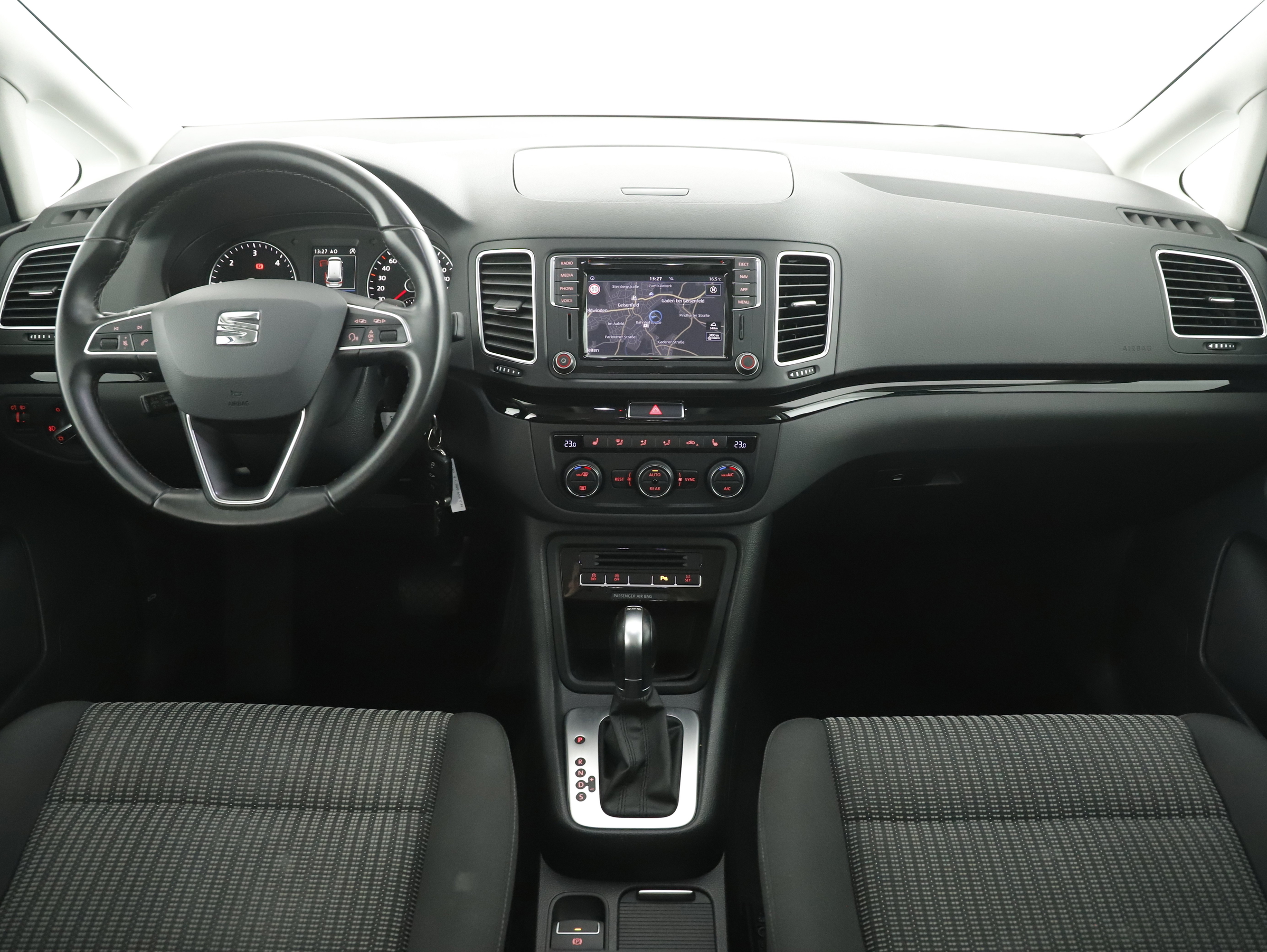 Seat Alhambra 2.0 TDI Executive | Bild 15 von 31