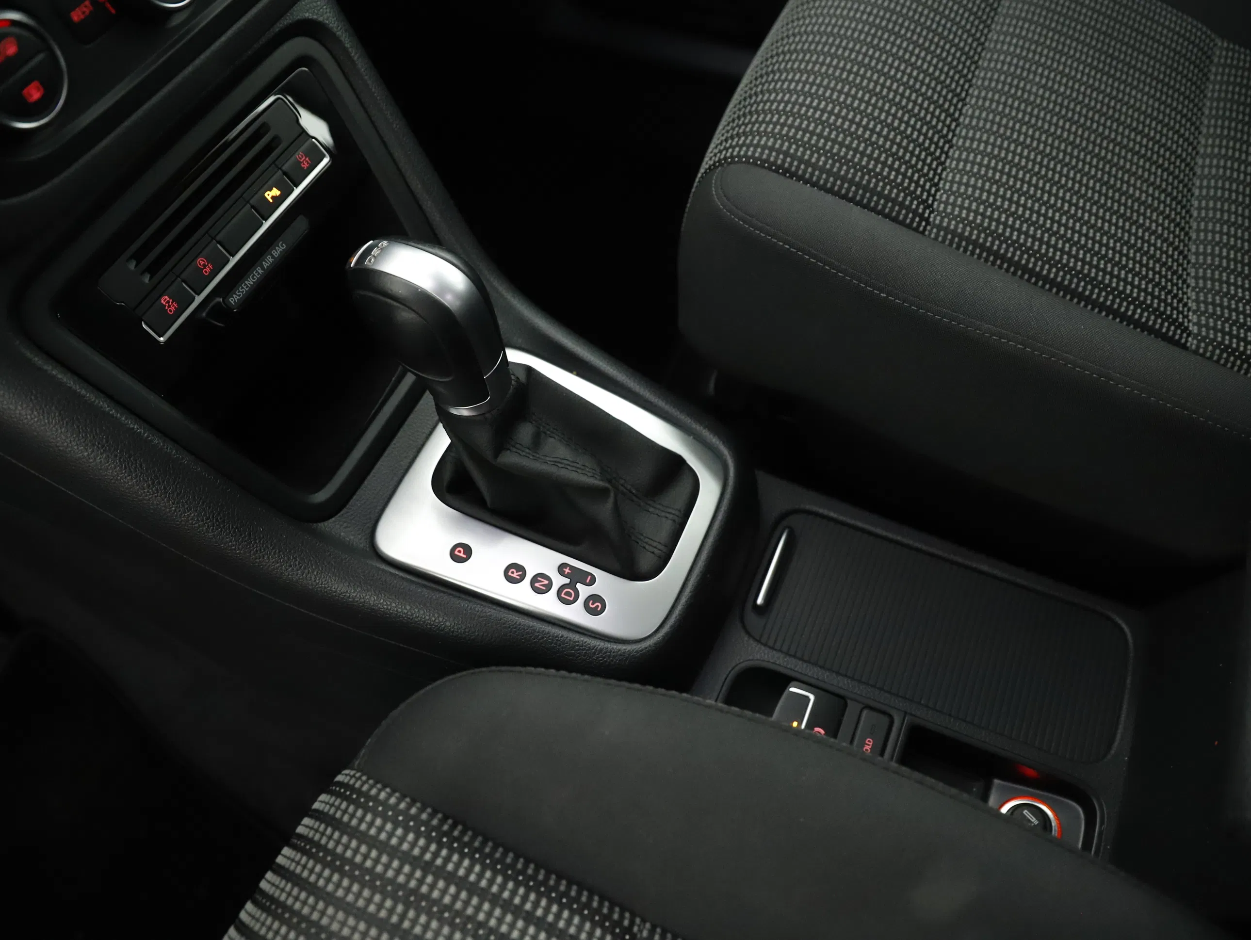 Seat Alhambra 2.0 TDI Executive | Bild 25 von 31