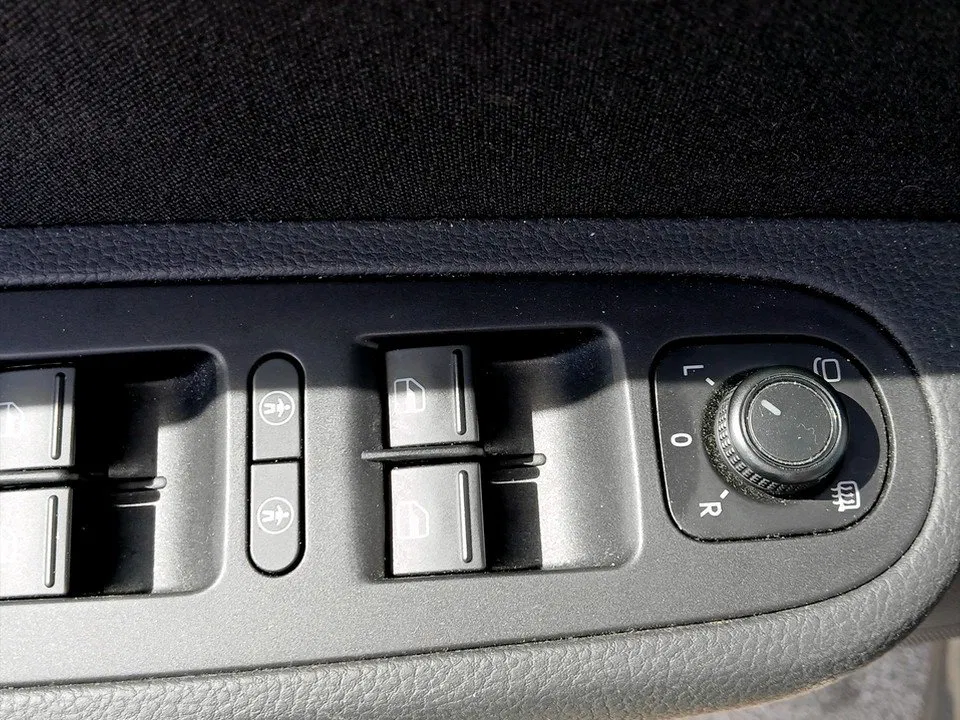 Seat Alhambra 2.0 TDI Executive | Bild 7 von 21