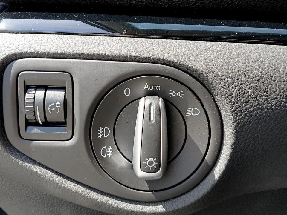 Seat Alhambra 2.0 TDI Executive | Bild 8 von 21