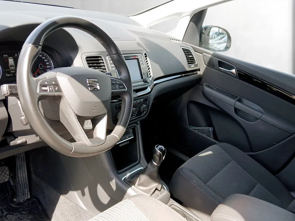 Seat Alhambra 2.0 TDI Executive | Bild 10 von 21