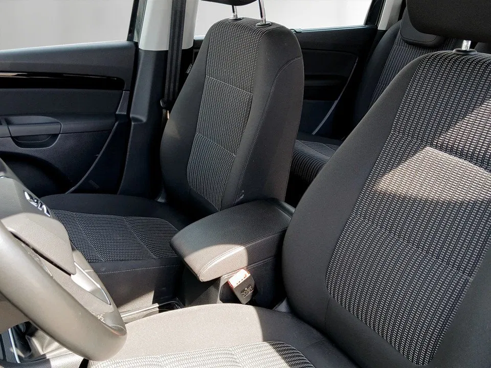 Seat Alhambra 2.0 TDI Executive | Bild 9 von 21