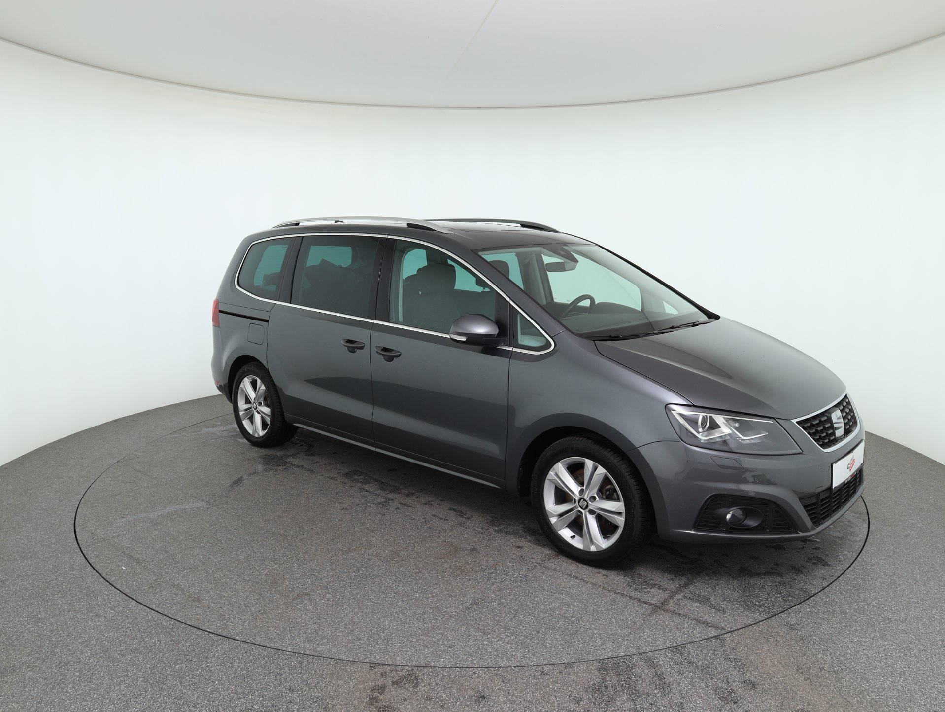 Seat Alhambra 2.0 TDI Xcellence | Bild 4 von 31