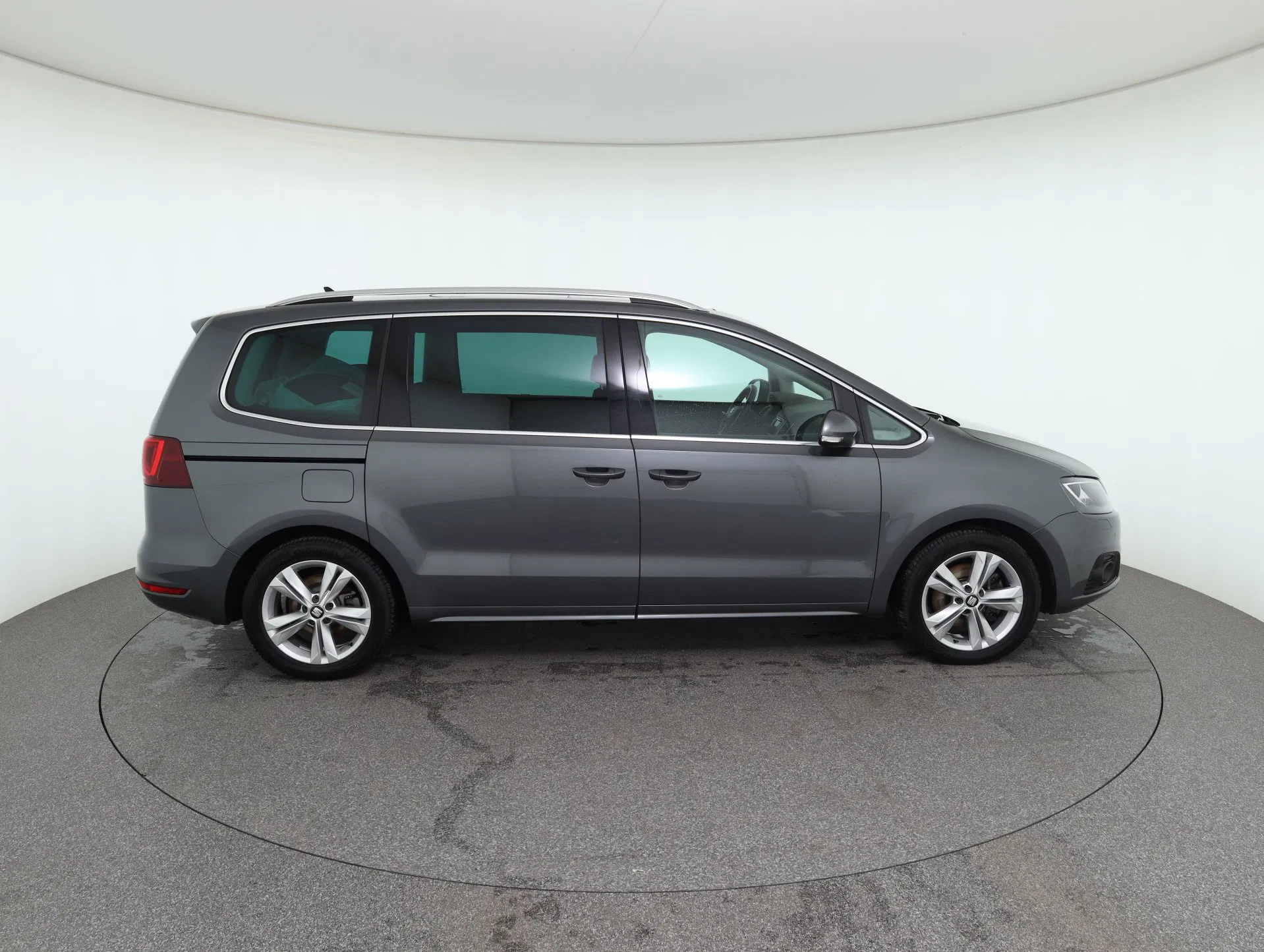 Seat Alhambra 2.0 TDI Xcellence | Bild 5 von 31