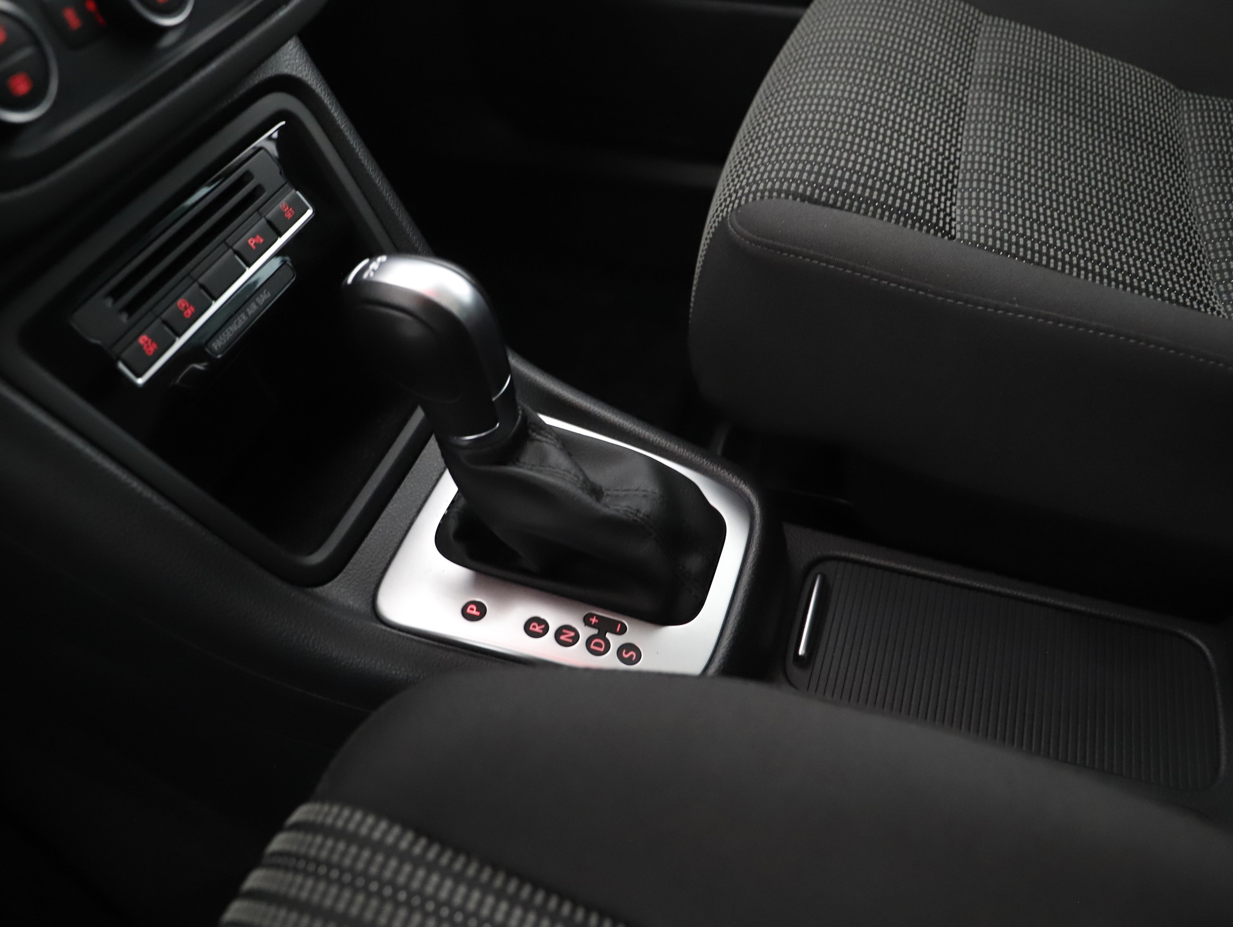 Seat Alhambra 711 1.4 TSI Executive | Bild 16 von 31