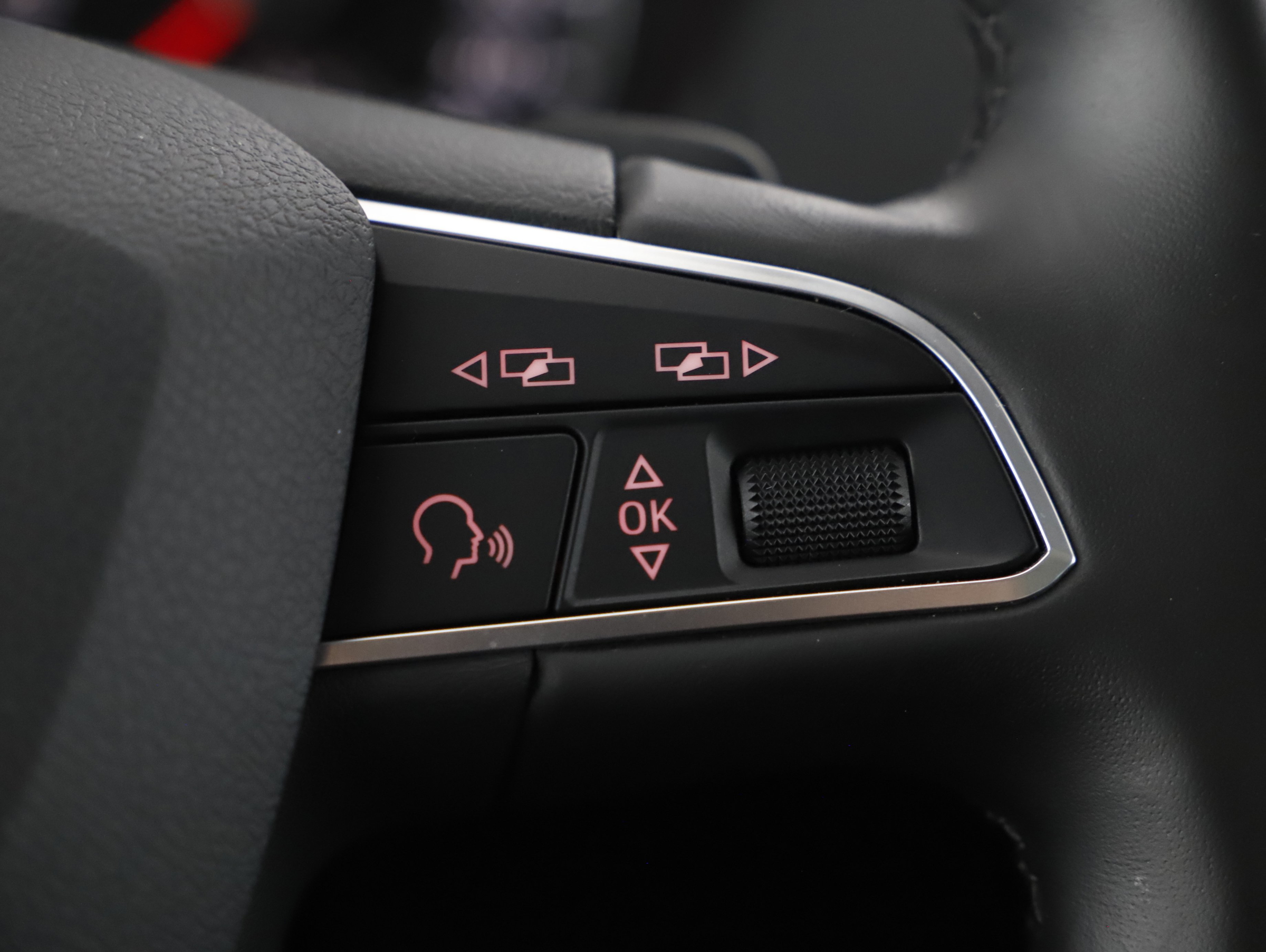 Seat Alhambra 711 1.4 TSI Executive | Bild 19 von 31