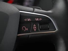 Seat Alhambra 711 1.4 TSI Executive | Thumbnail 19 von 31