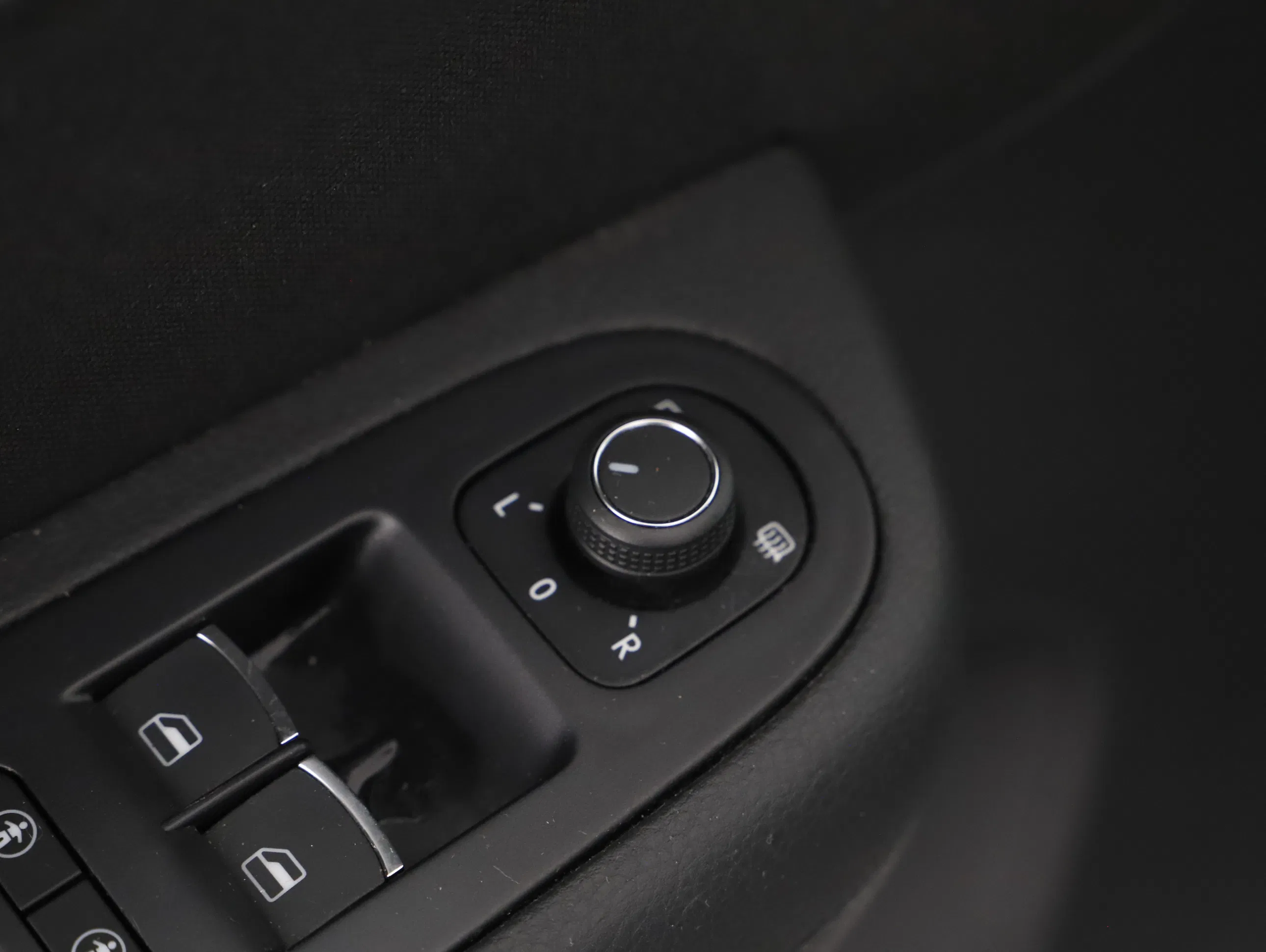 Seat Alhambra 711 1.4 TSI Executive | Bild 23 von 31