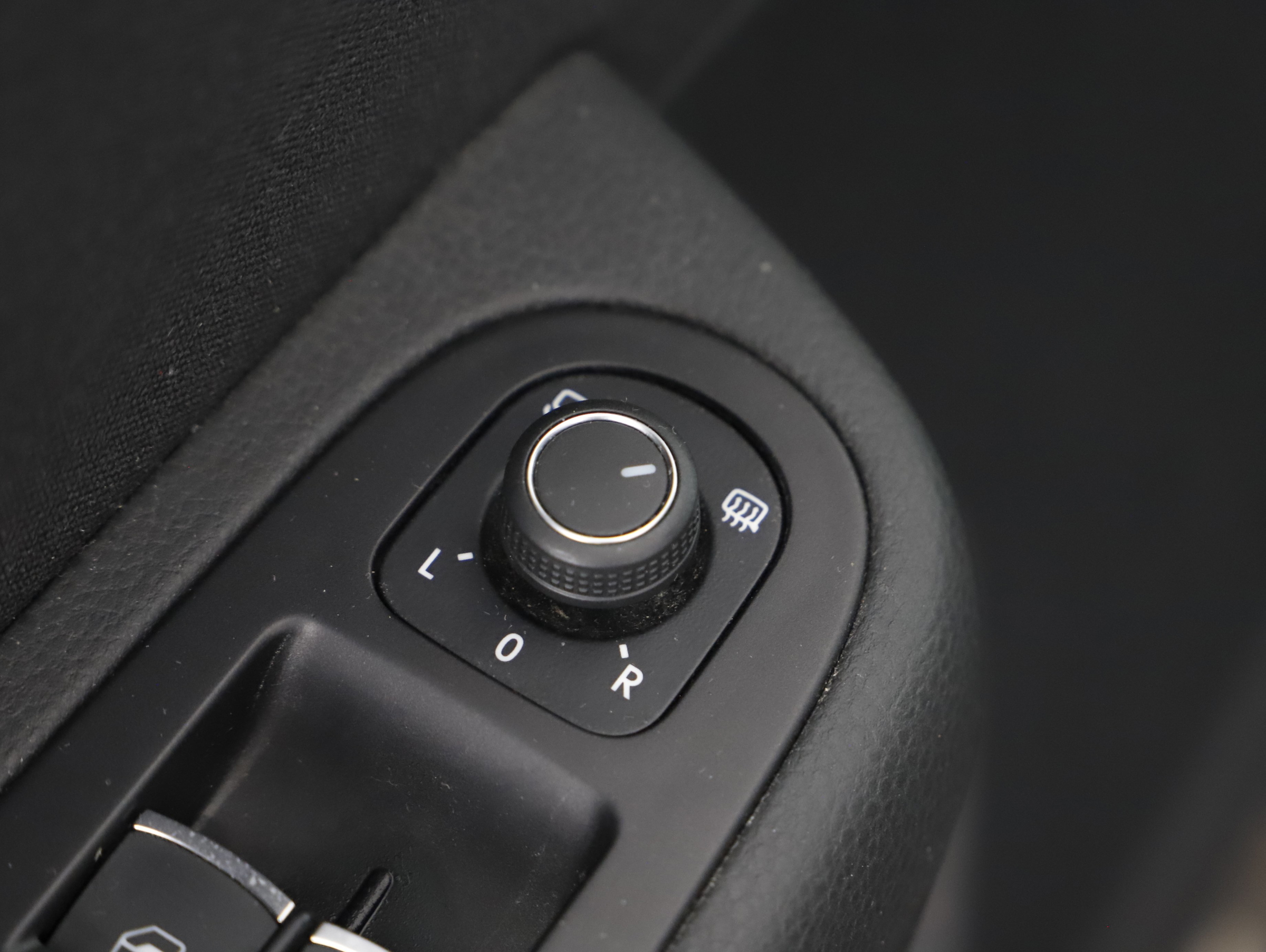 Seat Alhambra 711 2.0 TDI Executive | Bild 6 von 22