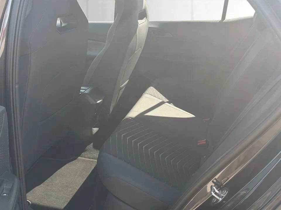 Cupra Born 170 W | Bild 17 von 19