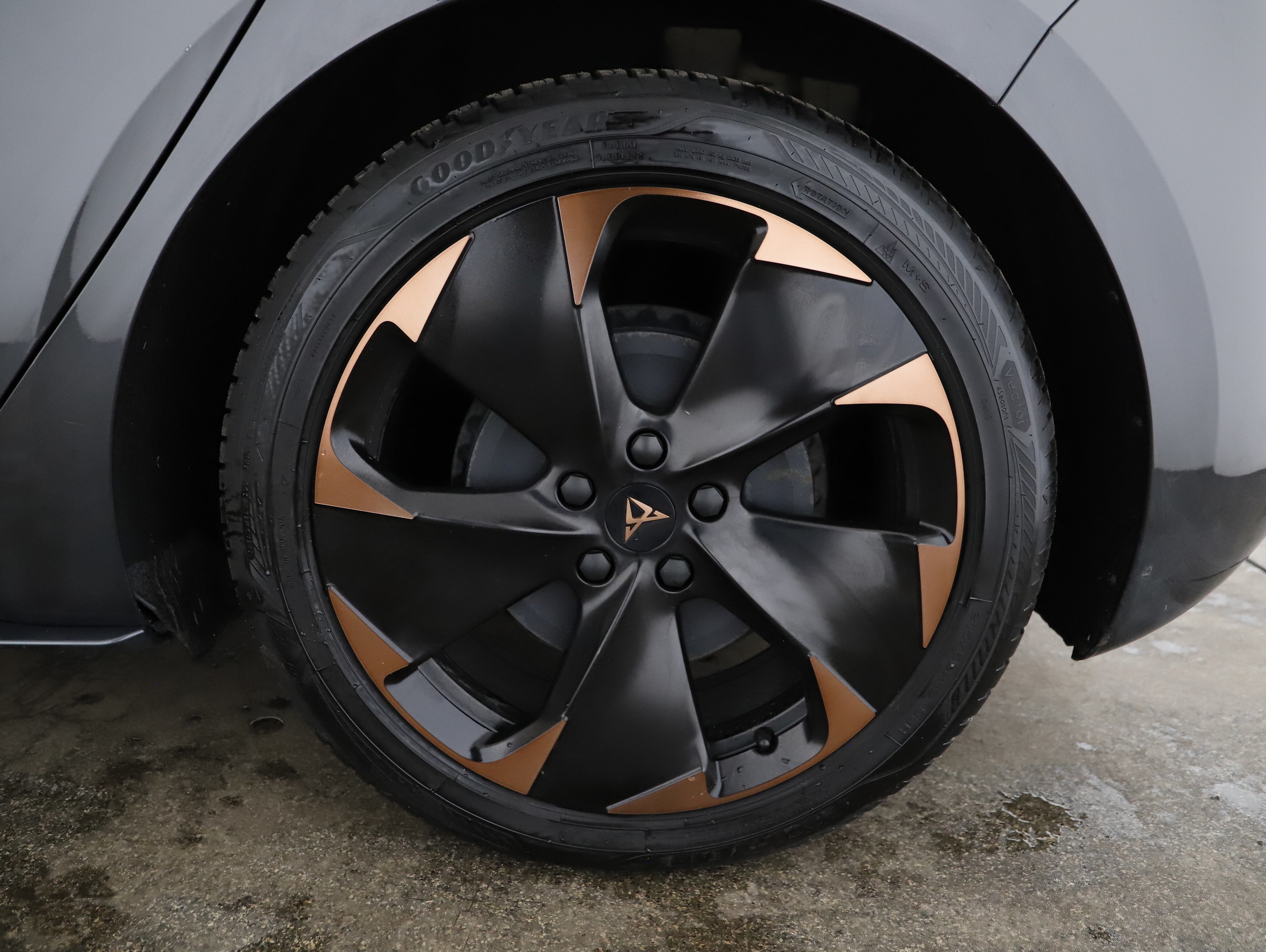Cupra Born 170 (77kWh) | Bild 3 von 21