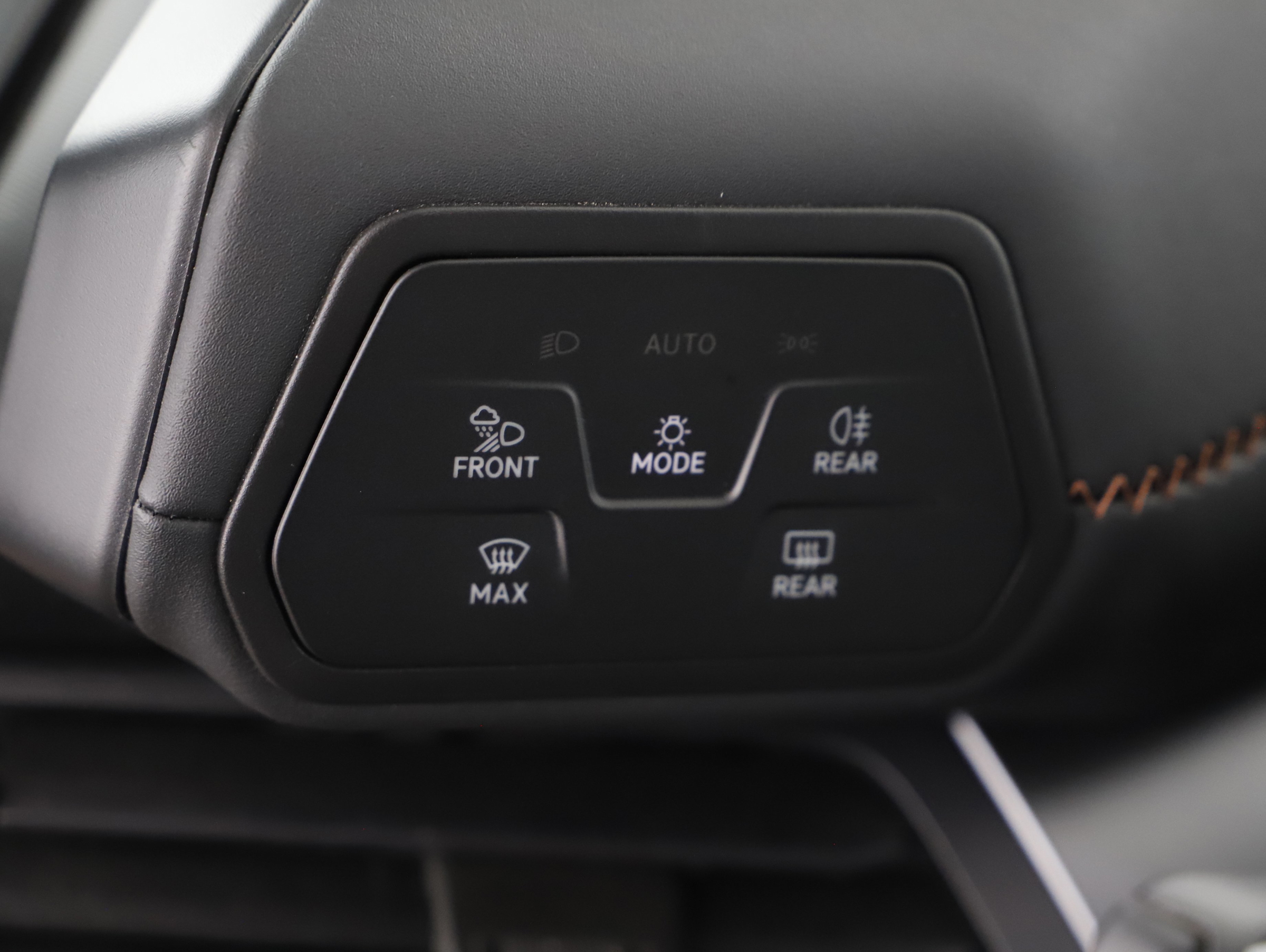 Cupra Born 170 W | Bild 16 von 20