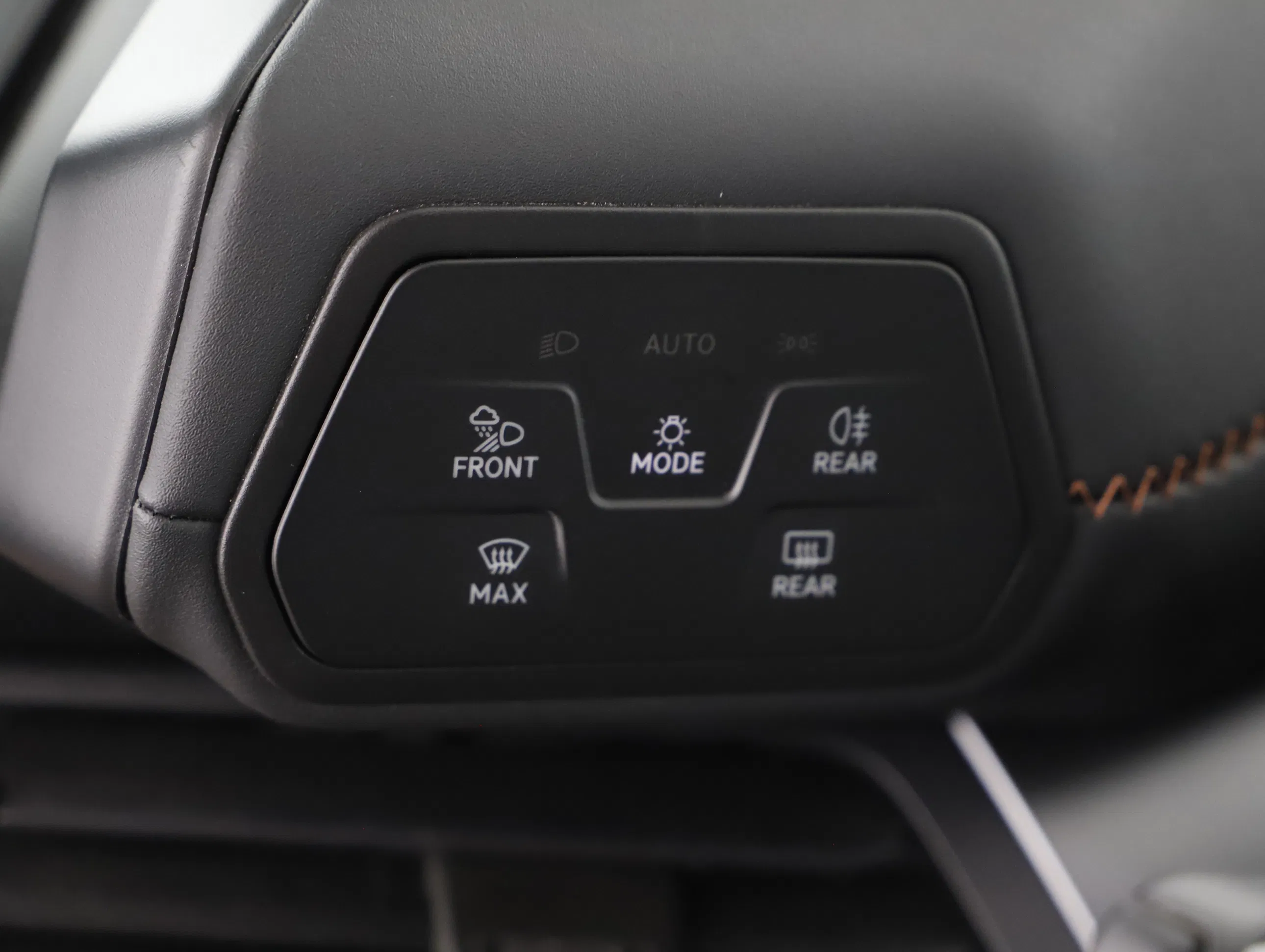 Cupra Born 170 W | Bild 16 von 20