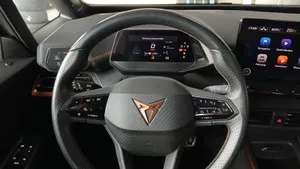 Cupra Born 150 W | Thumbnail 9 von 20