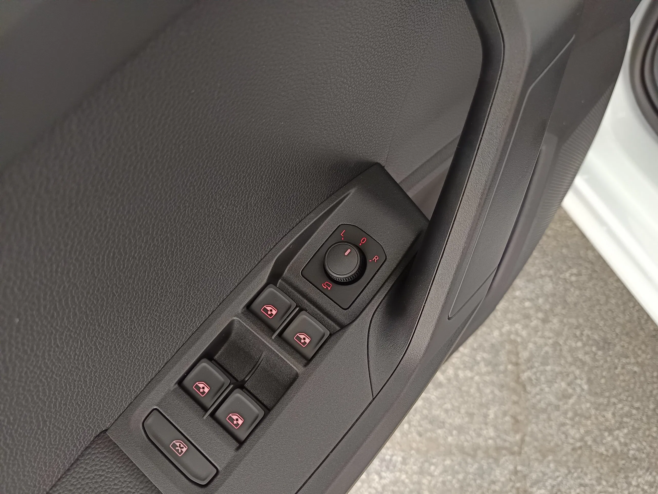 Seat Ibiza 1.0 Reference | Bild 12 von 28