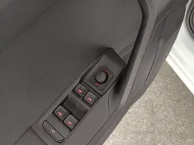 Seat Ibiza 1.0 Reference | Thumbnail 12 von 28