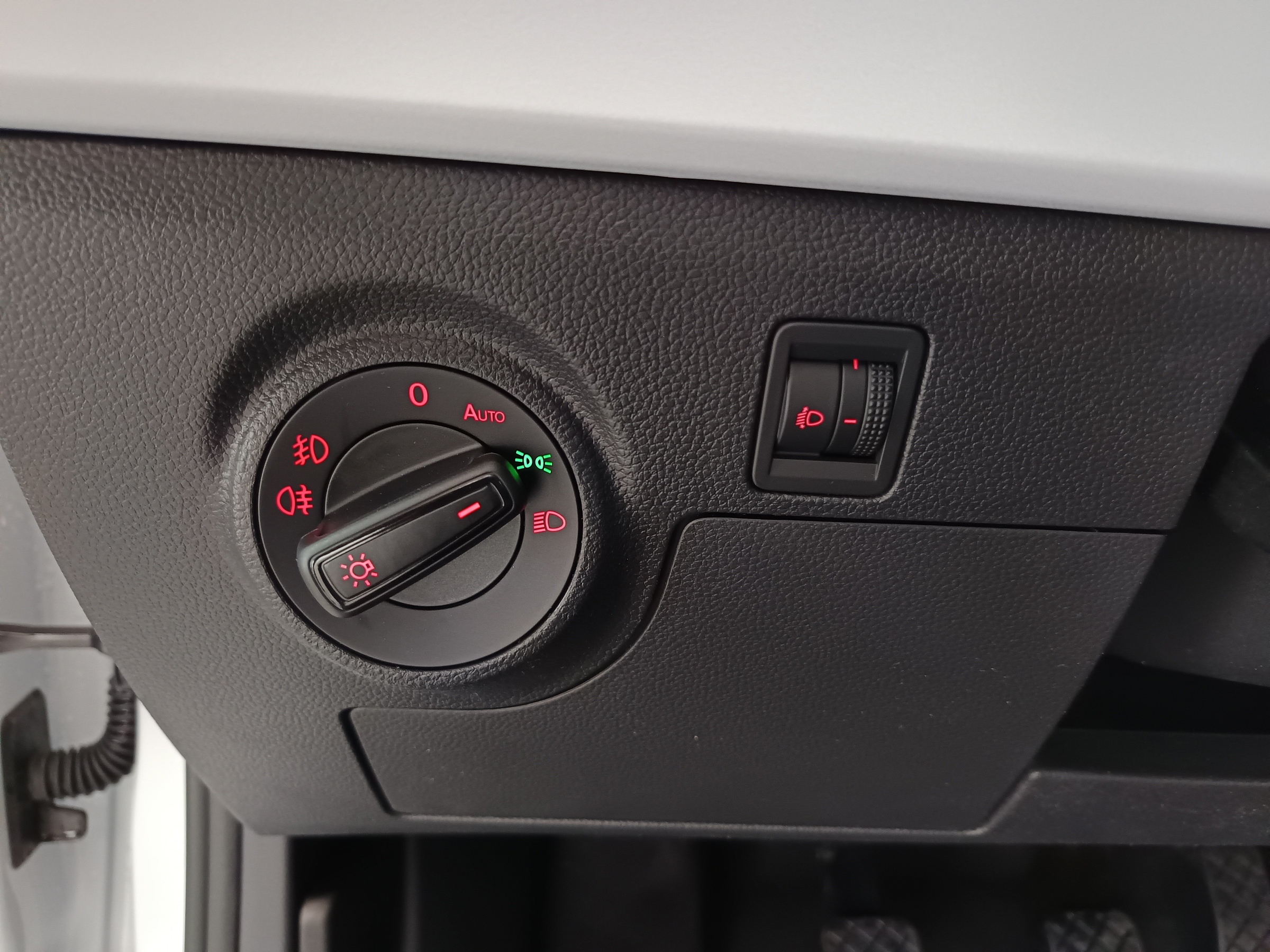 Seat Ibiza 1.0 Reference | Bild 13 von 28