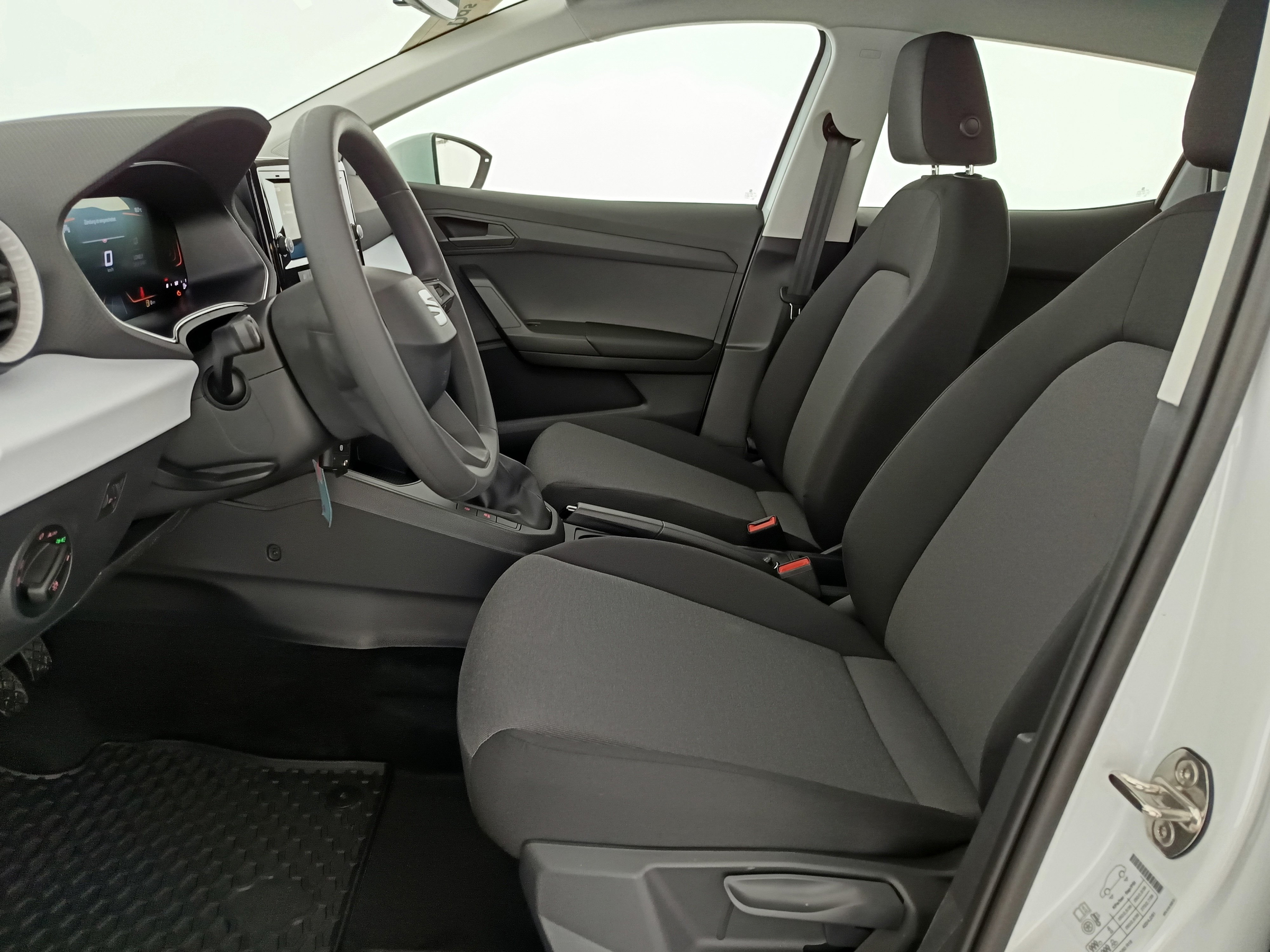 Seat Ibiza 1.0 Reference | Bild 14 von 28