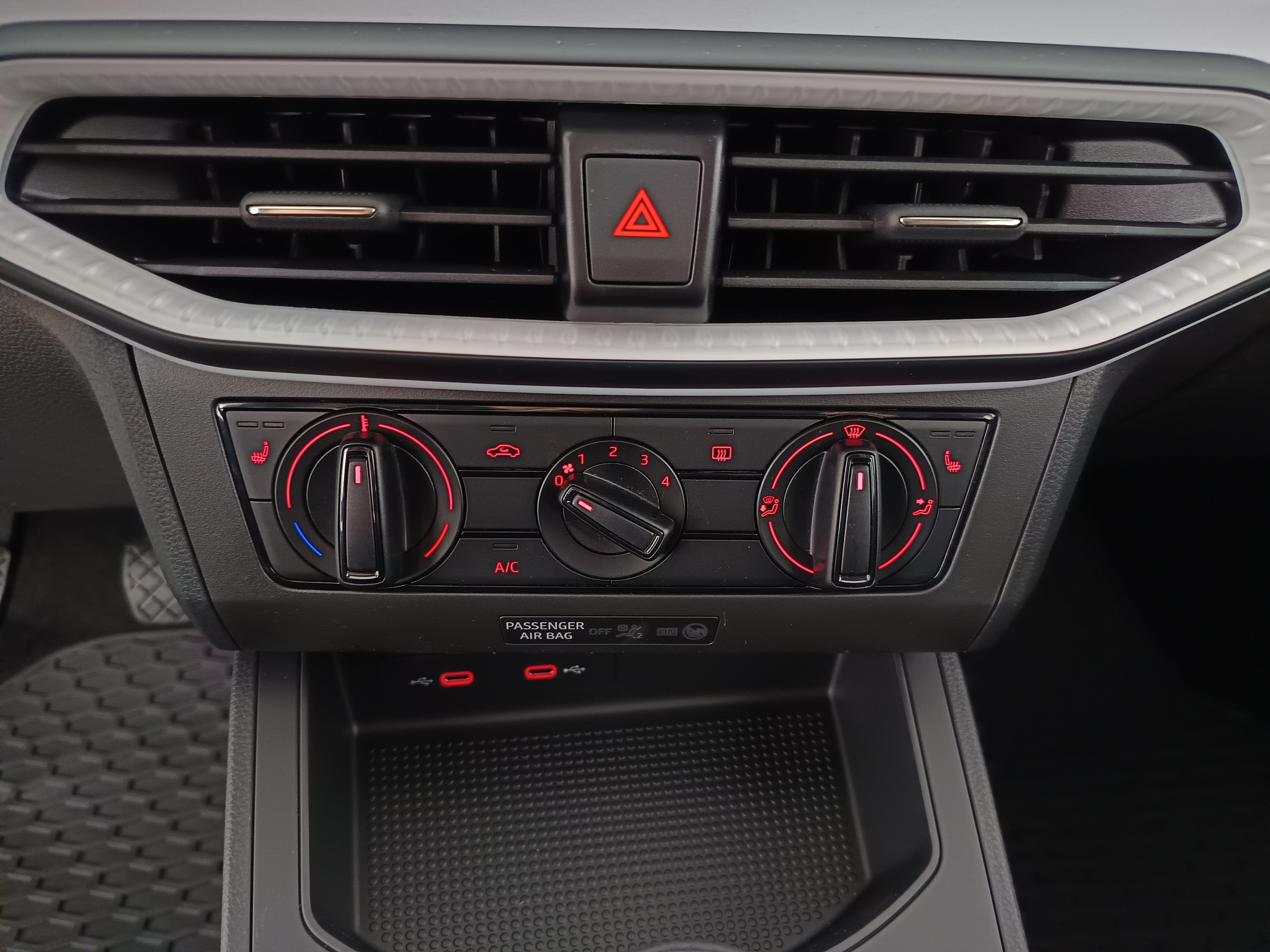 Seat Ibiza 1.0 Reference | Bild 25 von 28