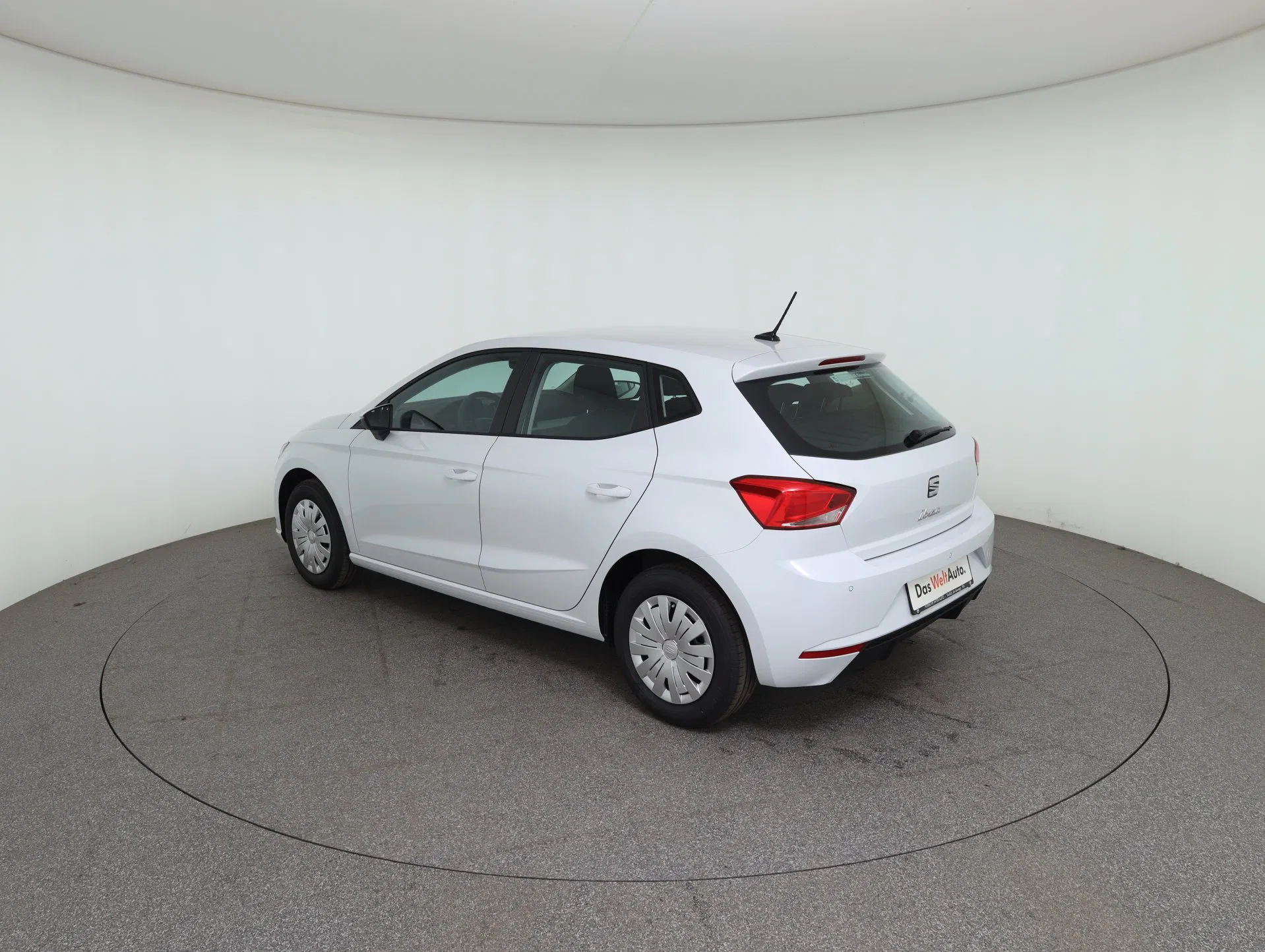 Seat Ibiza 1.0 Reference | Bild 8 von 28