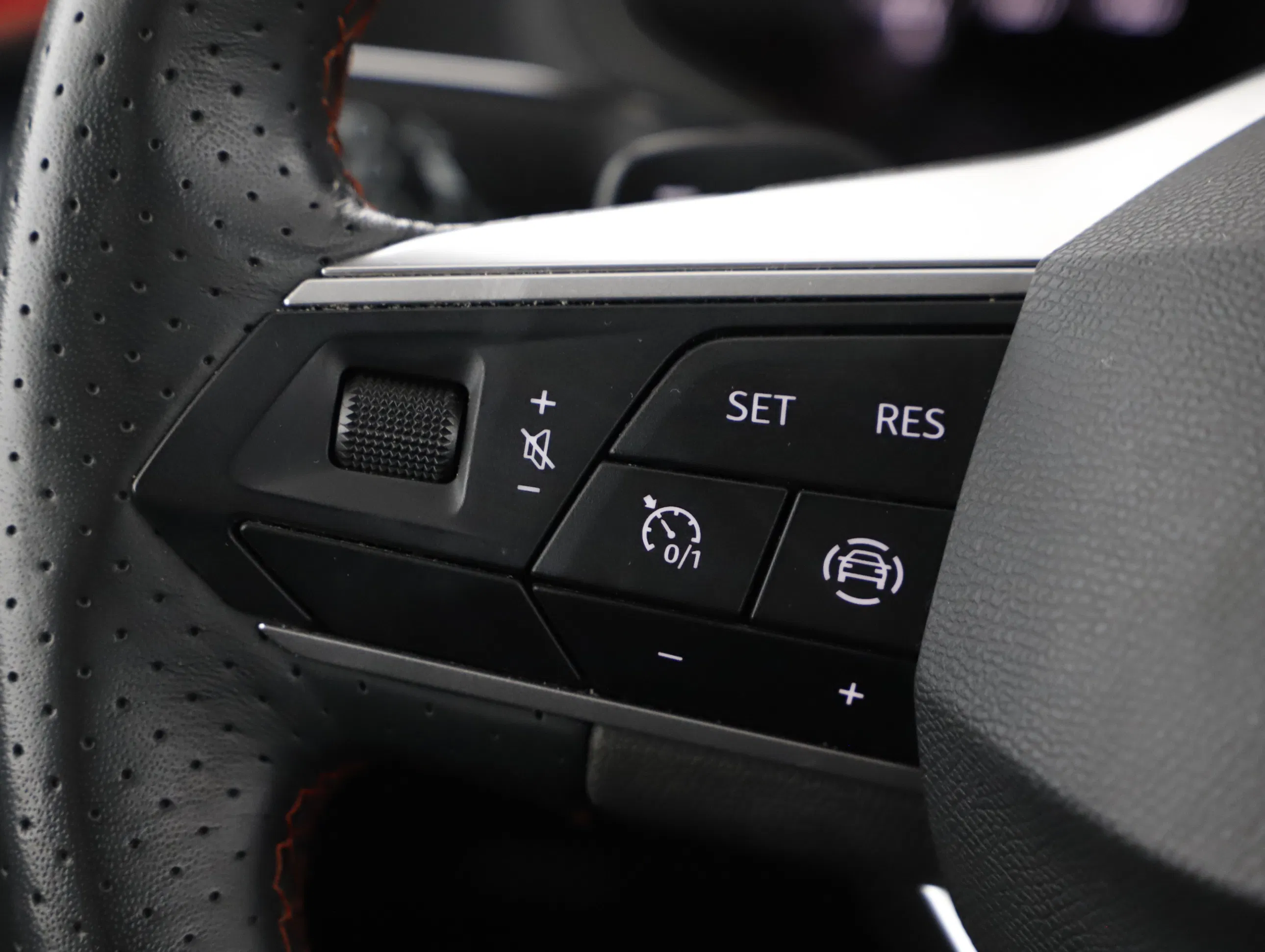 Seat Arona 1.5 TSI FR | Bild 11 von 21