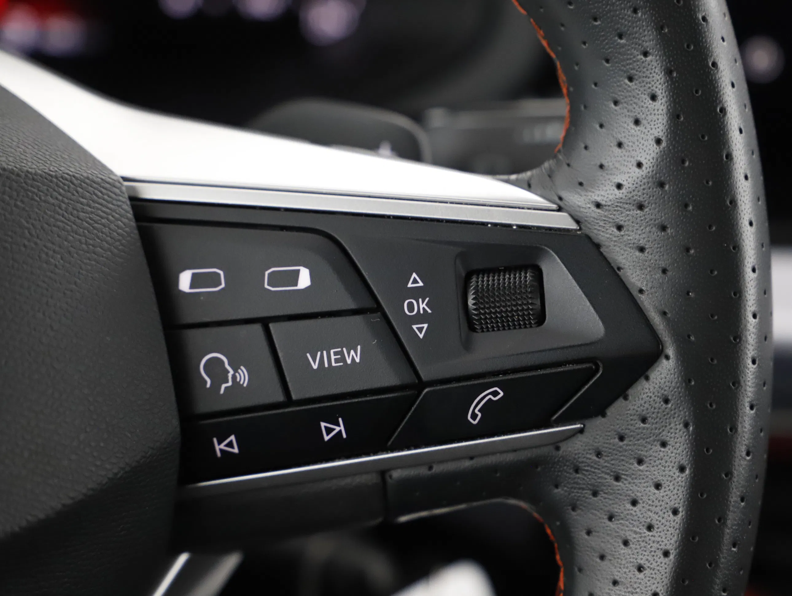 Seat Arona 1.5 TSI FR | Bild 12 von 21