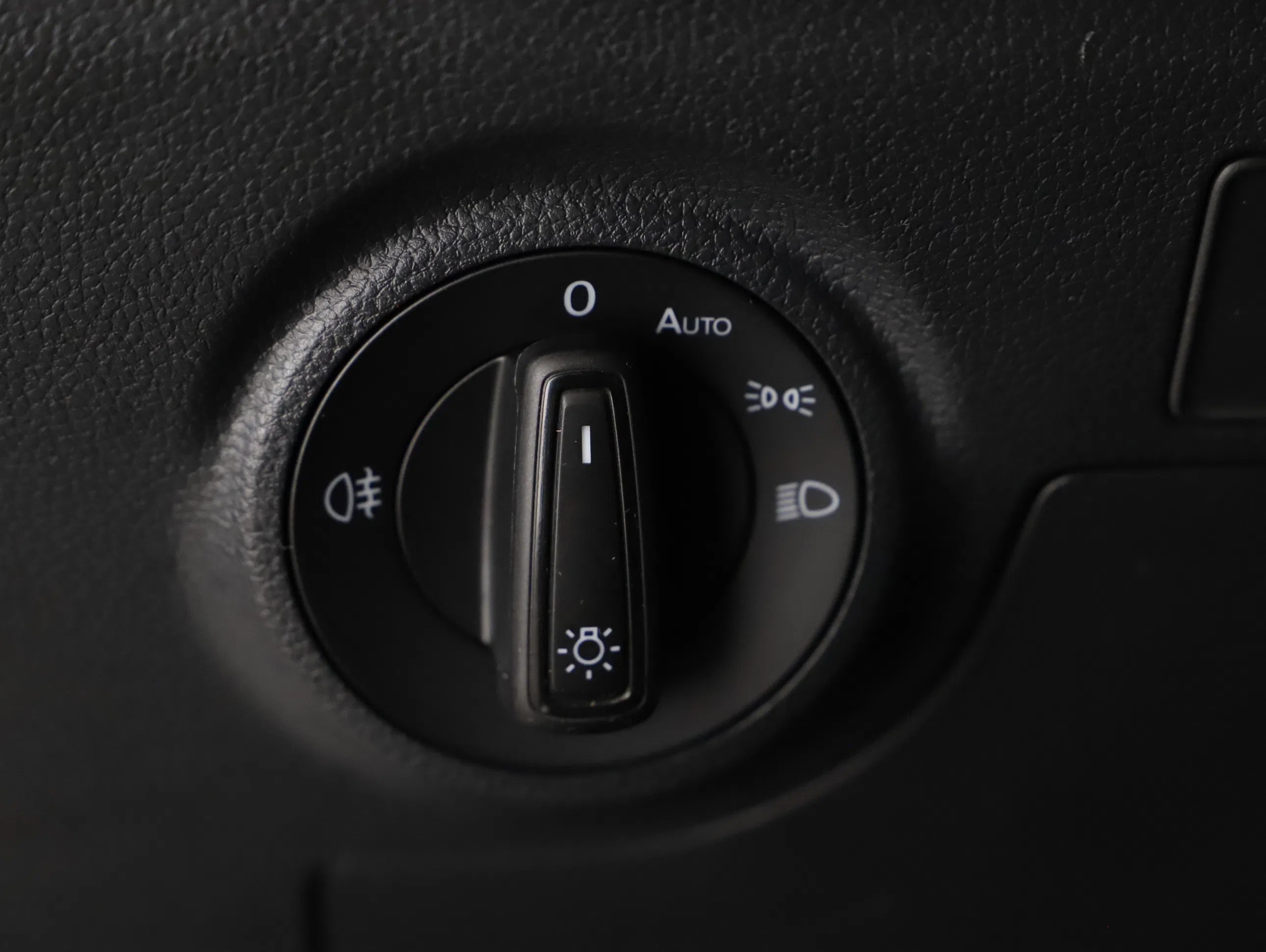 Seat Arona 1.5 TSI FR | Bild 13 von 21