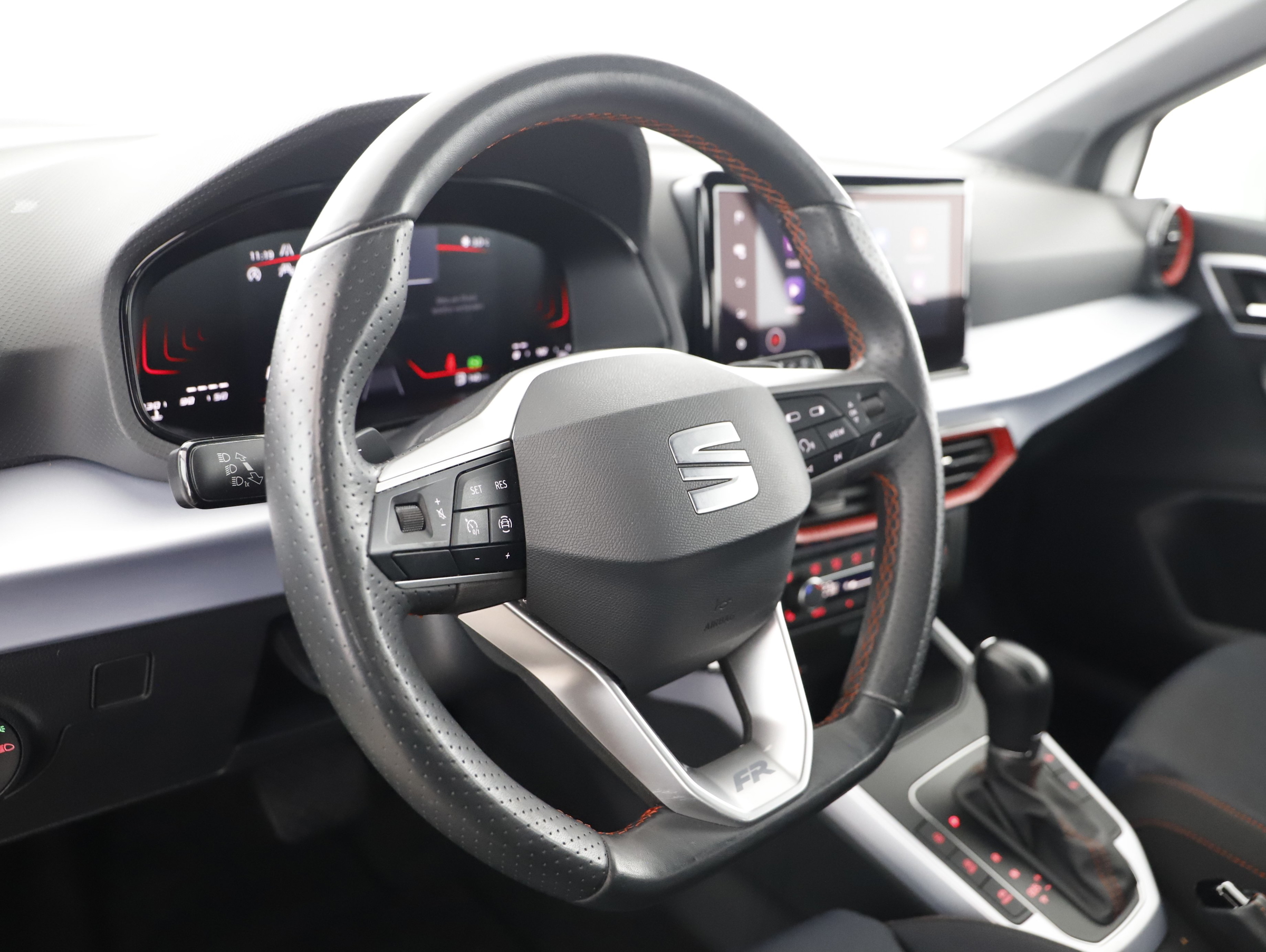 Seat Arona 1.5 TSI FR | Bild 4 von 21