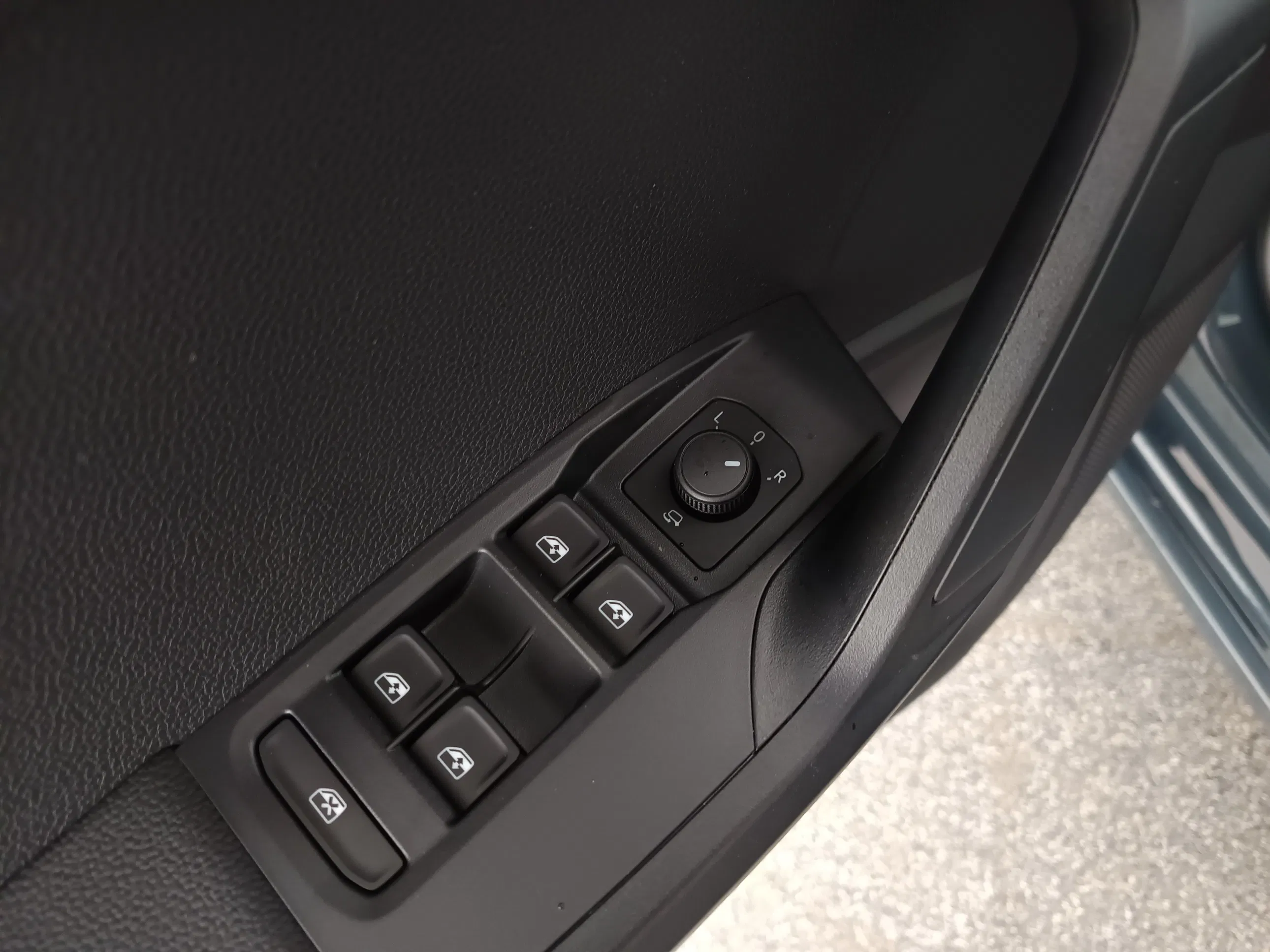 Seat Ibiza 1.0 MPI Reference | Bild 12 von 28