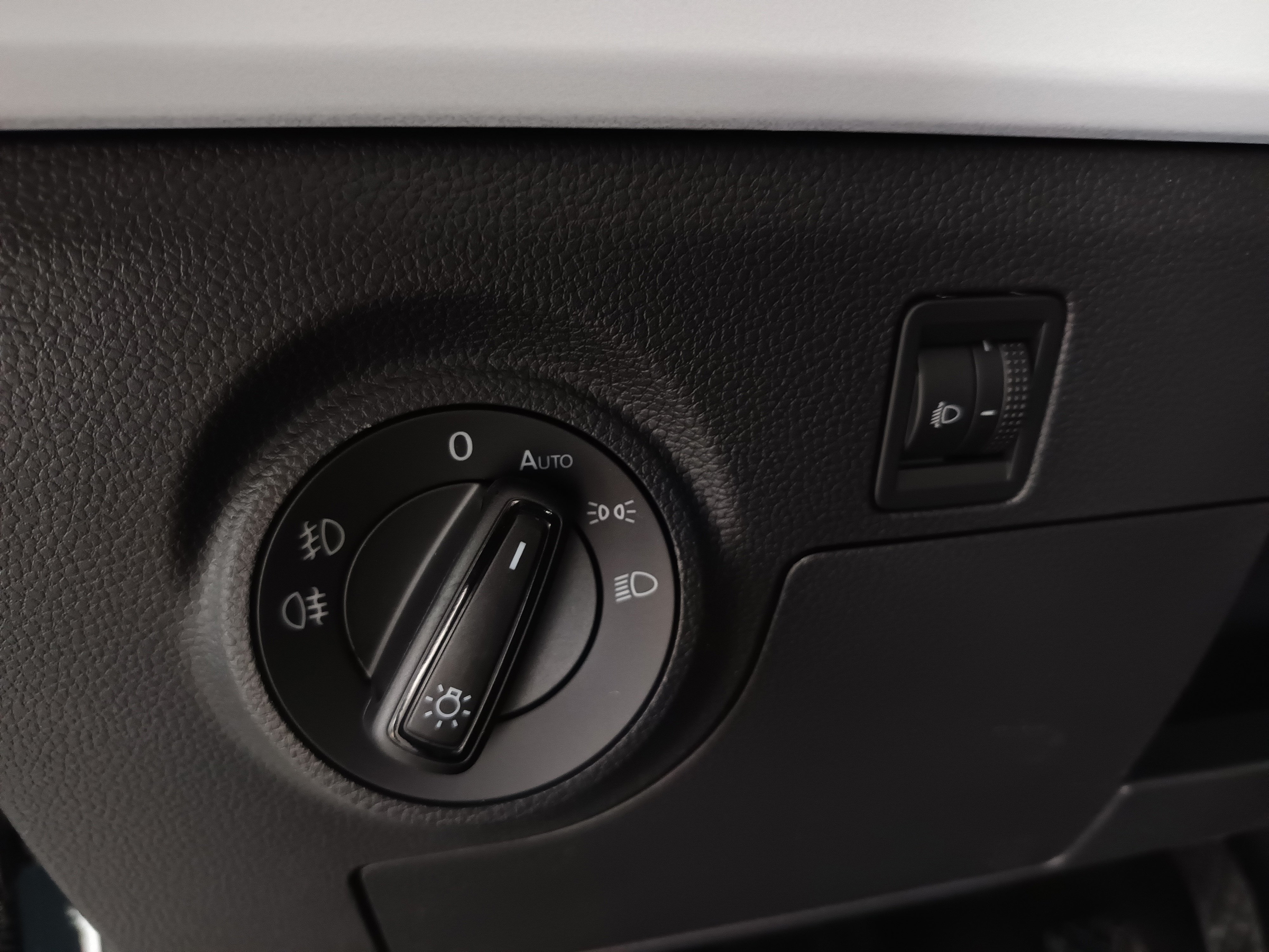 Seat Ibiza 1.0 MPI Reference | Bild 13 von 28