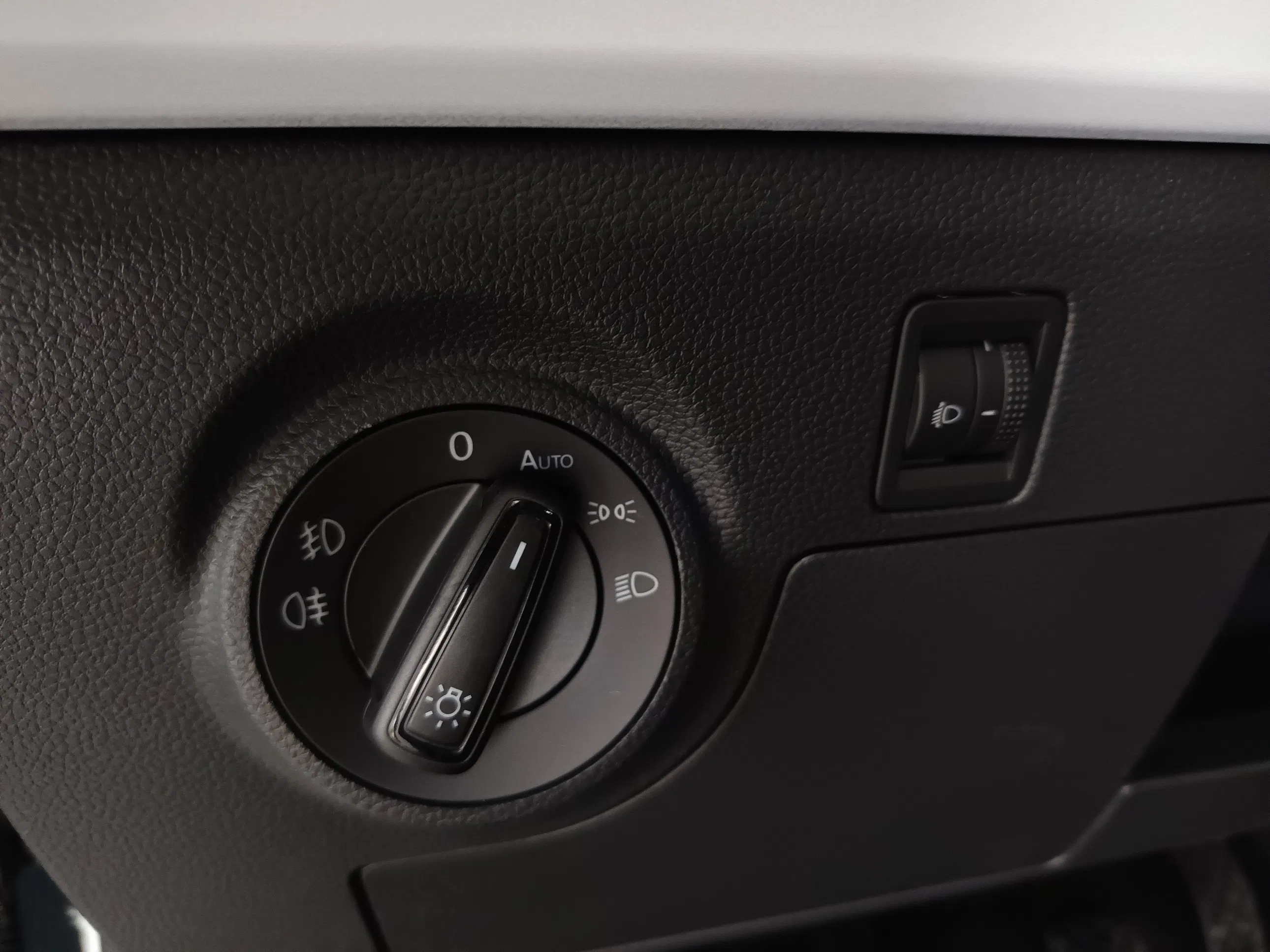 Seat Ibiza 1.0 MPI Reference | Bild 13 von 28