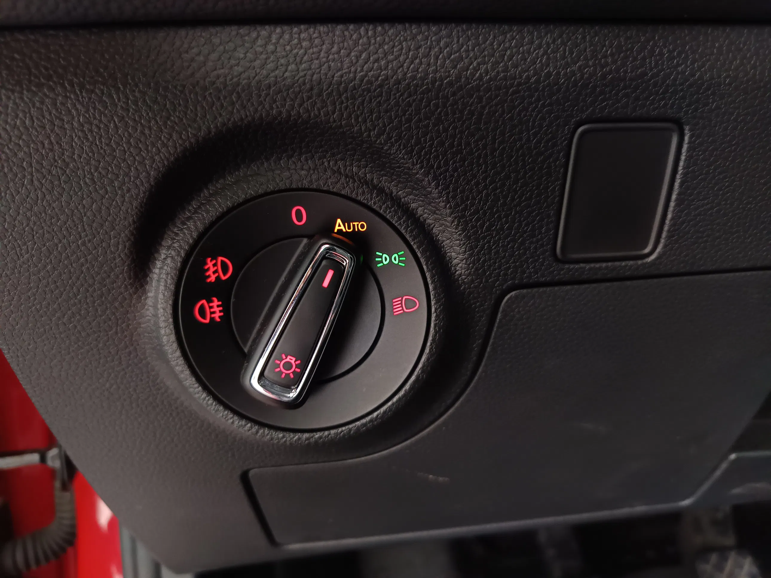 Seat Arona 1.0 TGI FR | Bild 12 von 30