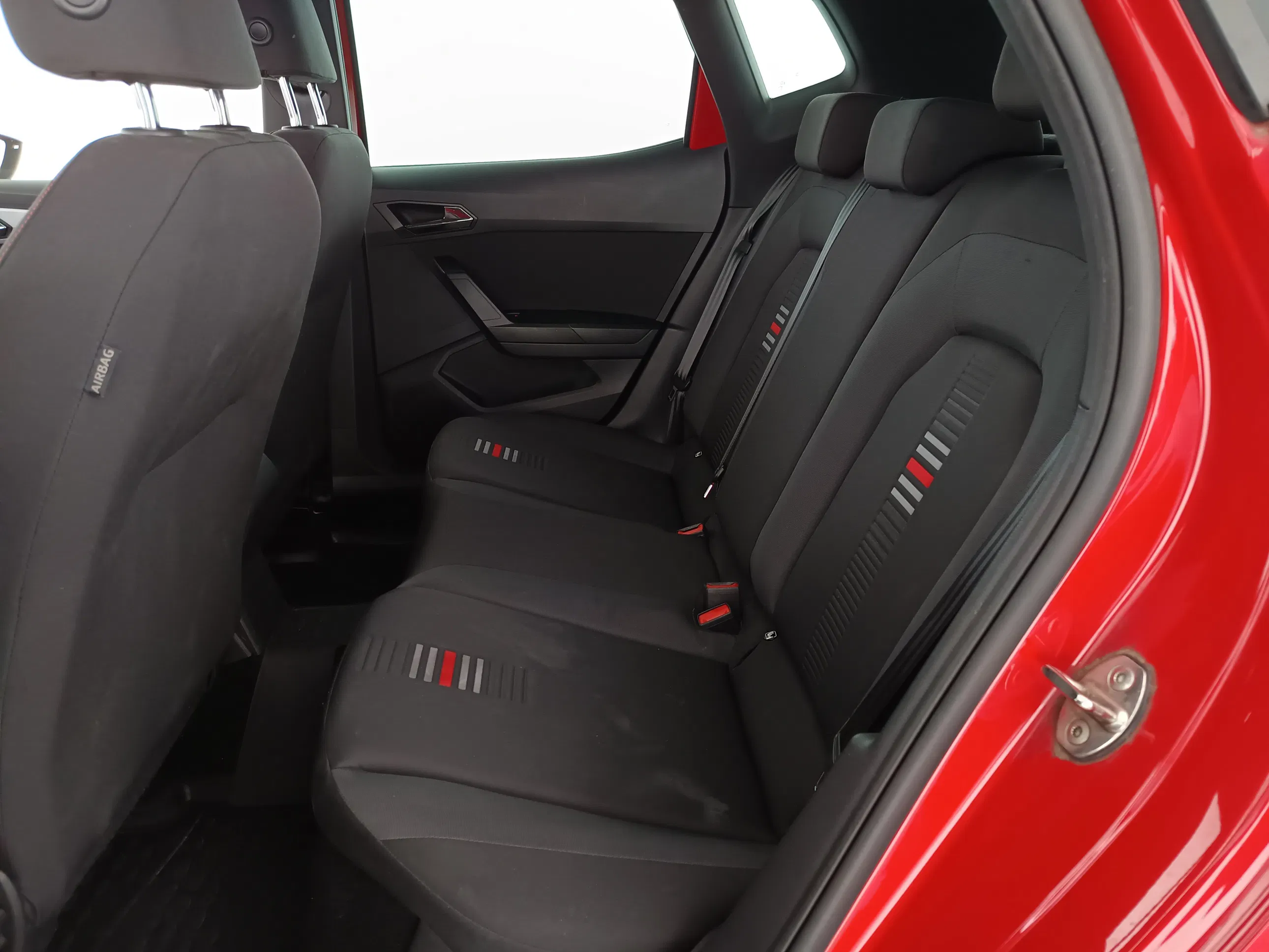 Seat Arona 1.0 TGI FR | Bild 29 von 30