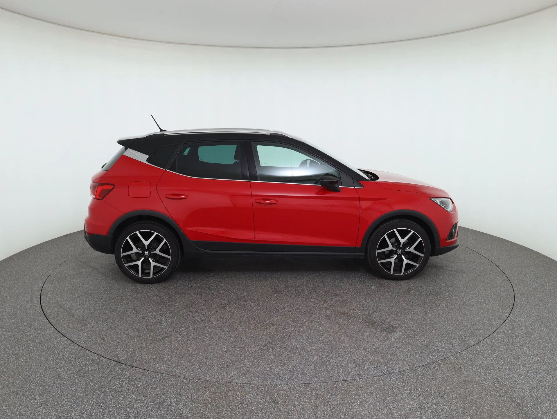 Seat Arona 1.0 TGI FR | Bild 4 von 30