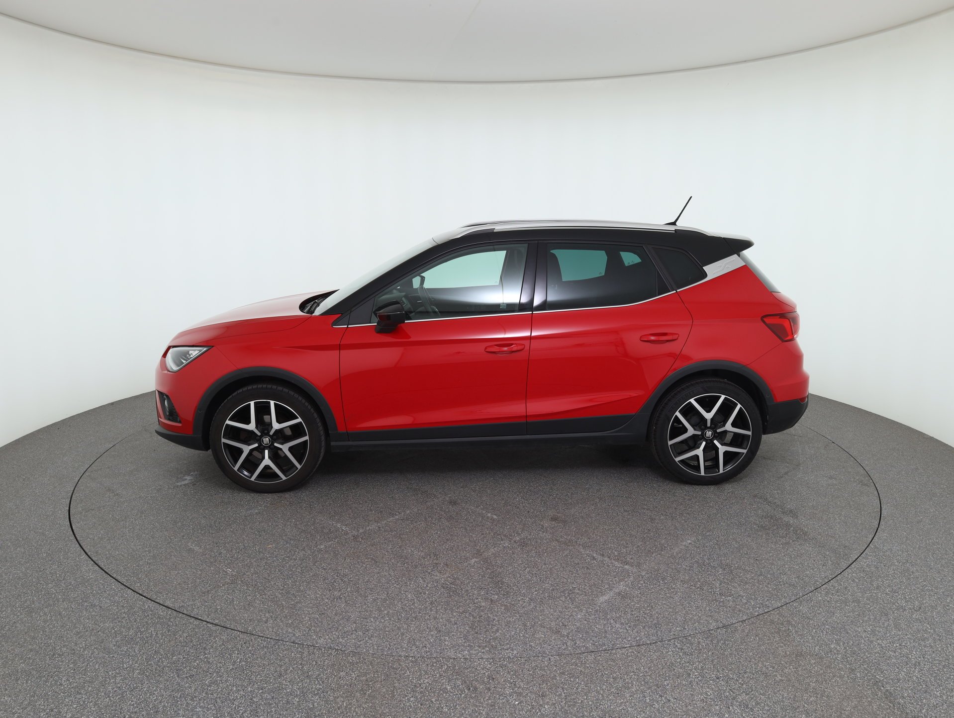 Seat Arona 1.0 TGI FR | Bild 8 von 30