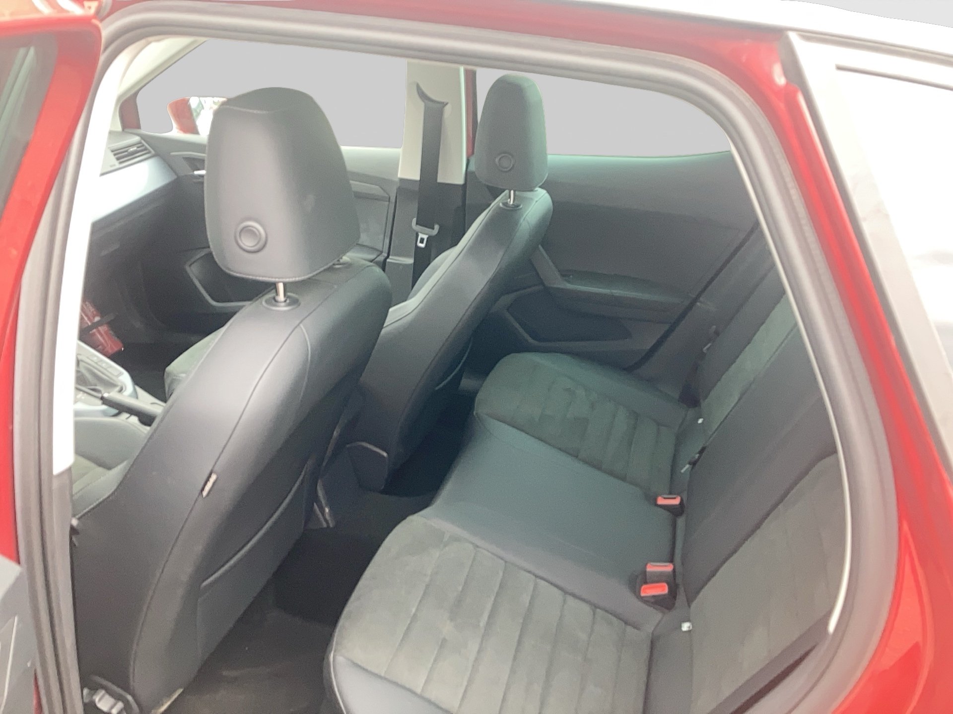 Seat Arona 1.6 TDI Style | Bild 12 von 26