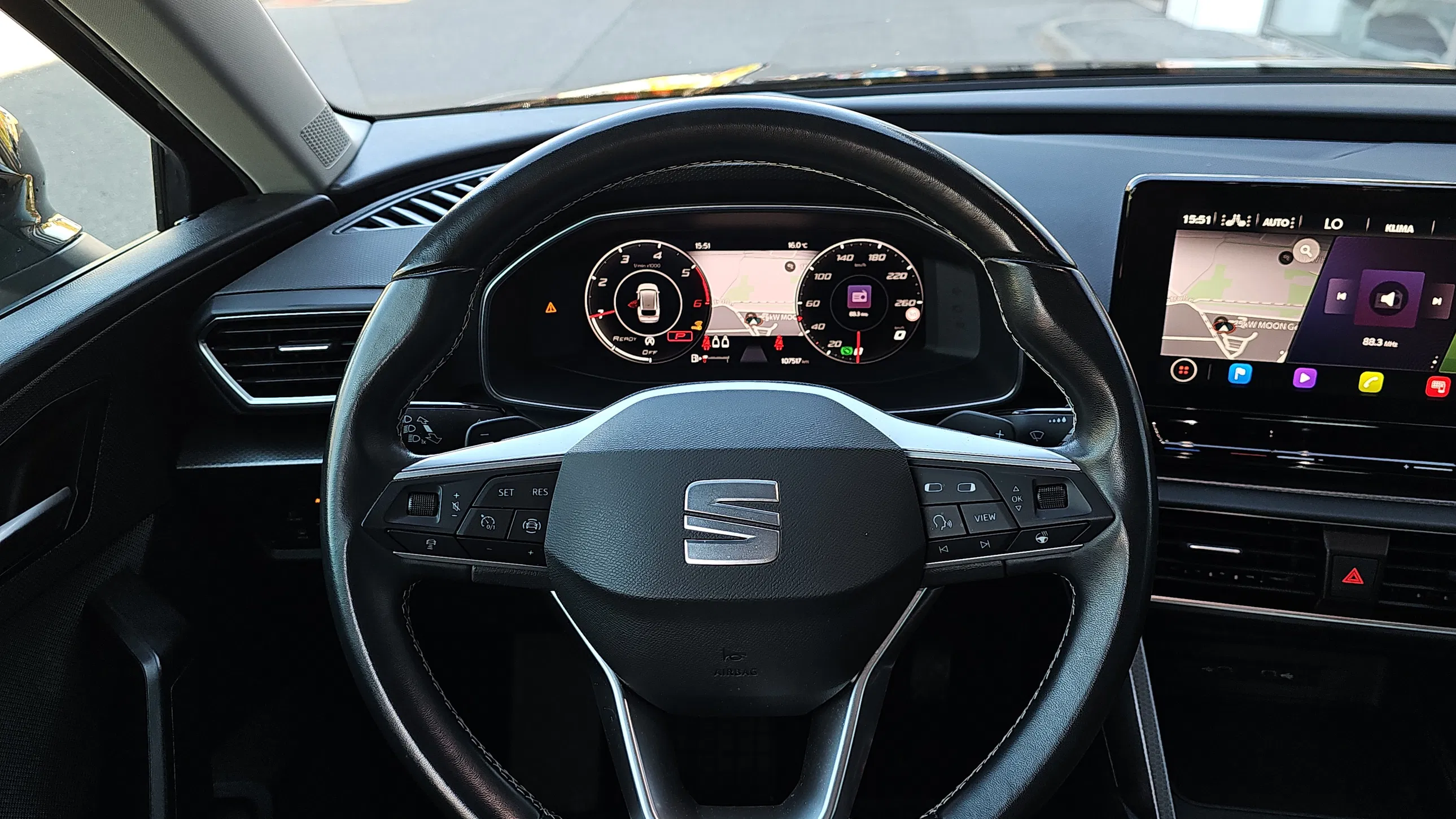 Seat Leon ST 2.0 TDI DSG Style | Bild 12 von 21