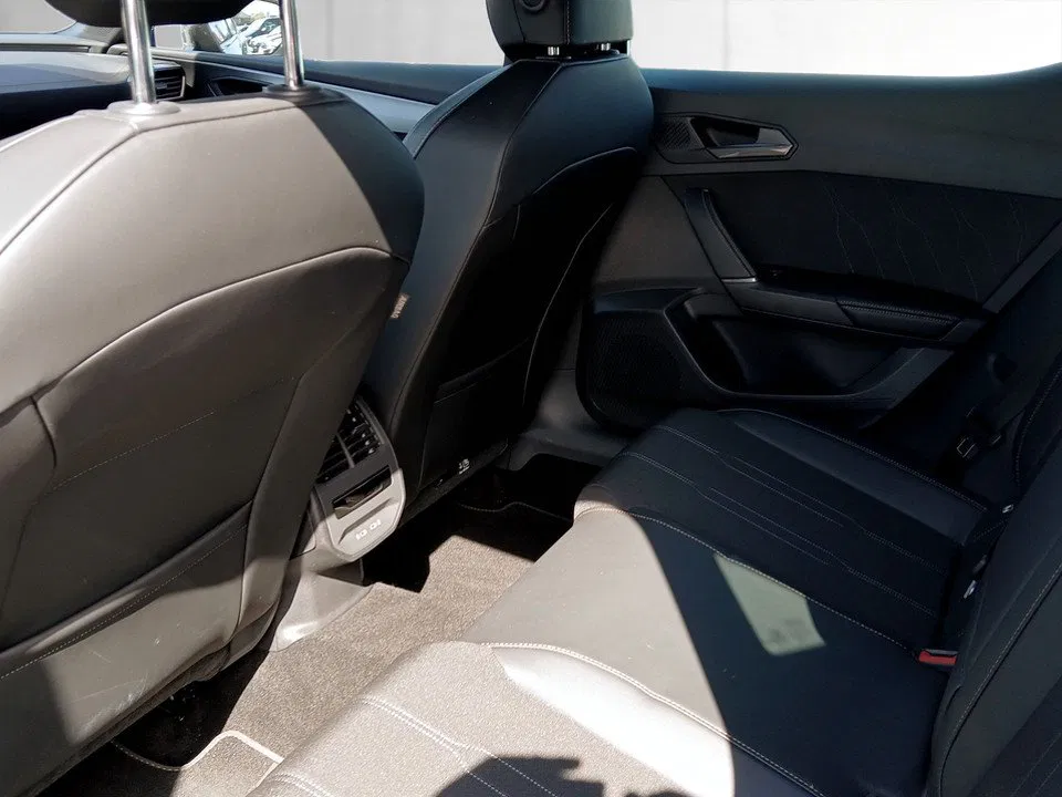 Cupra Leon 1.5 TSI | Bild 20 von 21
