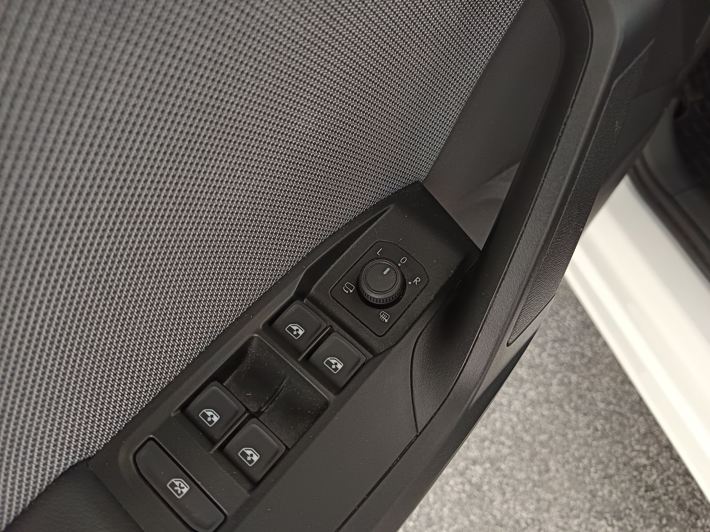 Seat Leon Sportstourer 2.0 TDI Style | Bild 12 von 31