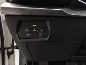 Seat Leon Sportstourer 2.0 TDI Style | Thumbnail 13 von 31