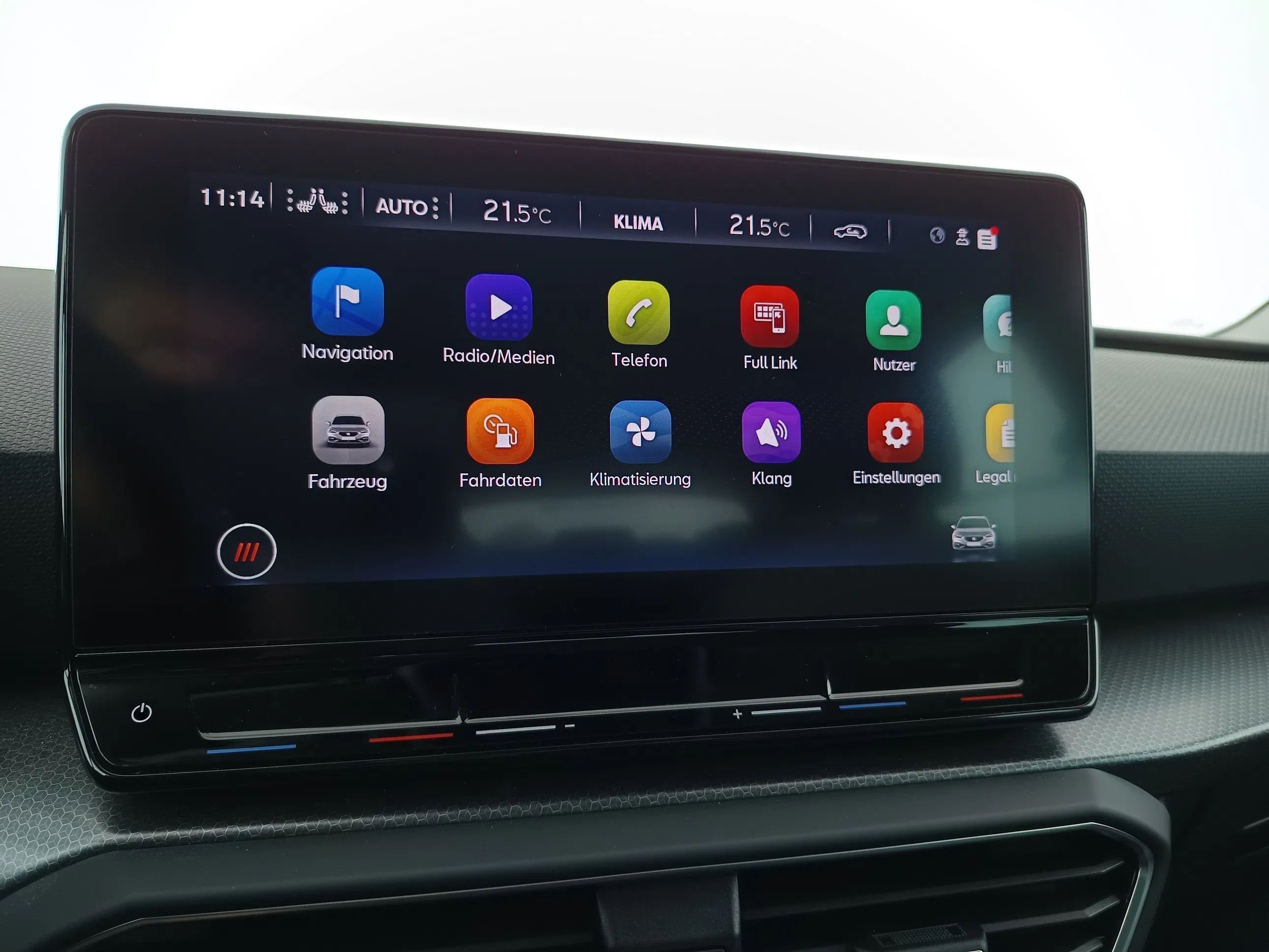 Seat Leon Sportstourer 2.0 TDI Style | Bild 20 von 31