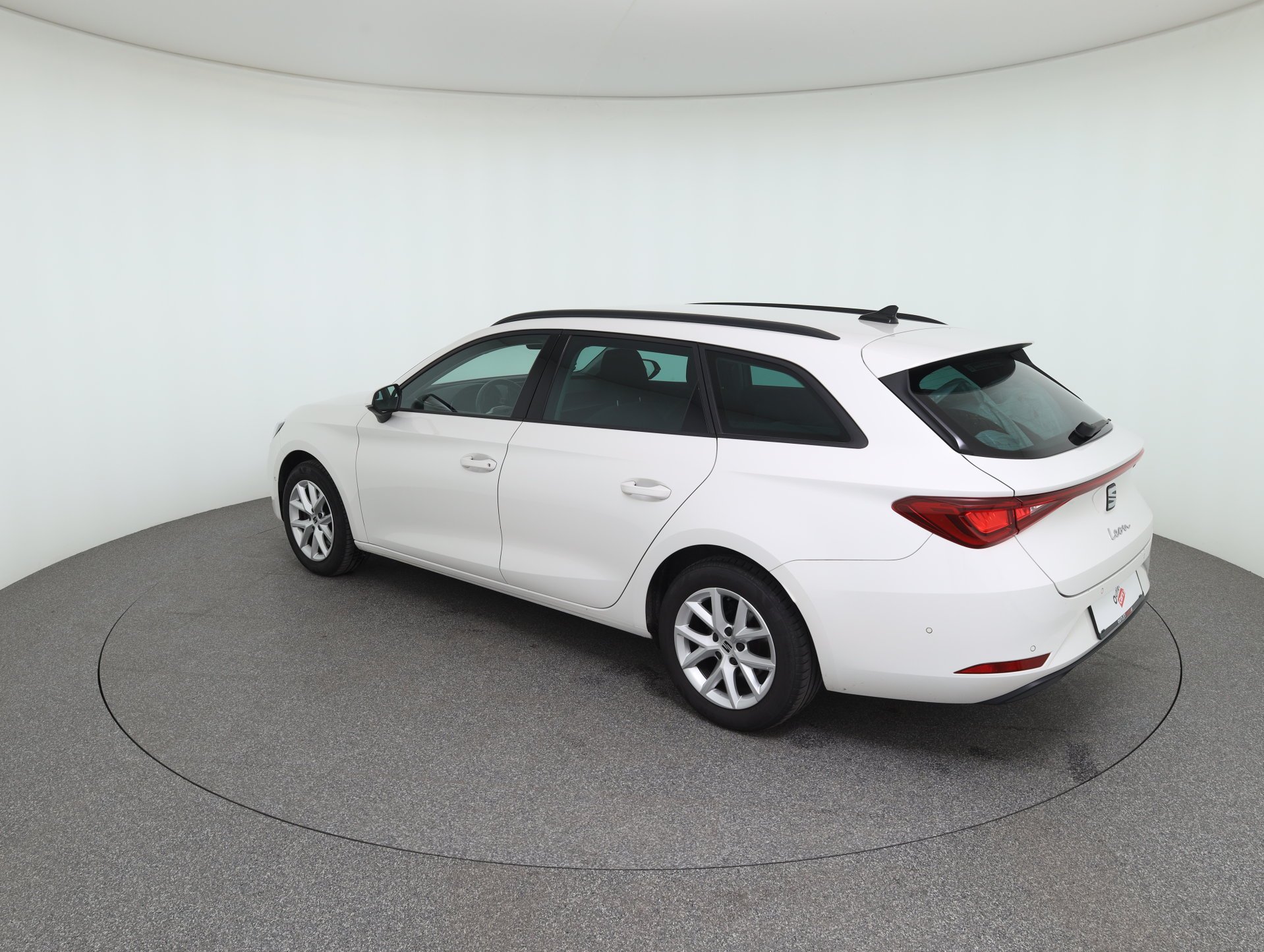 Seat Leon Sportstourer 2.0 TDI Style | Bild 8 von 31