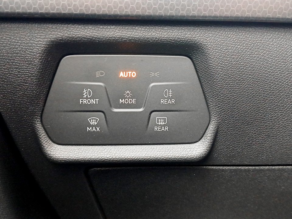 Seat Leon Sportstourer 1.0 TSI Style | Bild 10 von 24