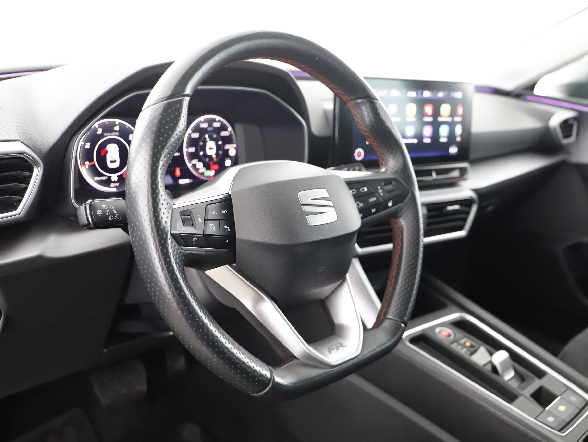 Seat Leon ST 2.0 TDI 4Drive FR DSG | Bild 5 von 24