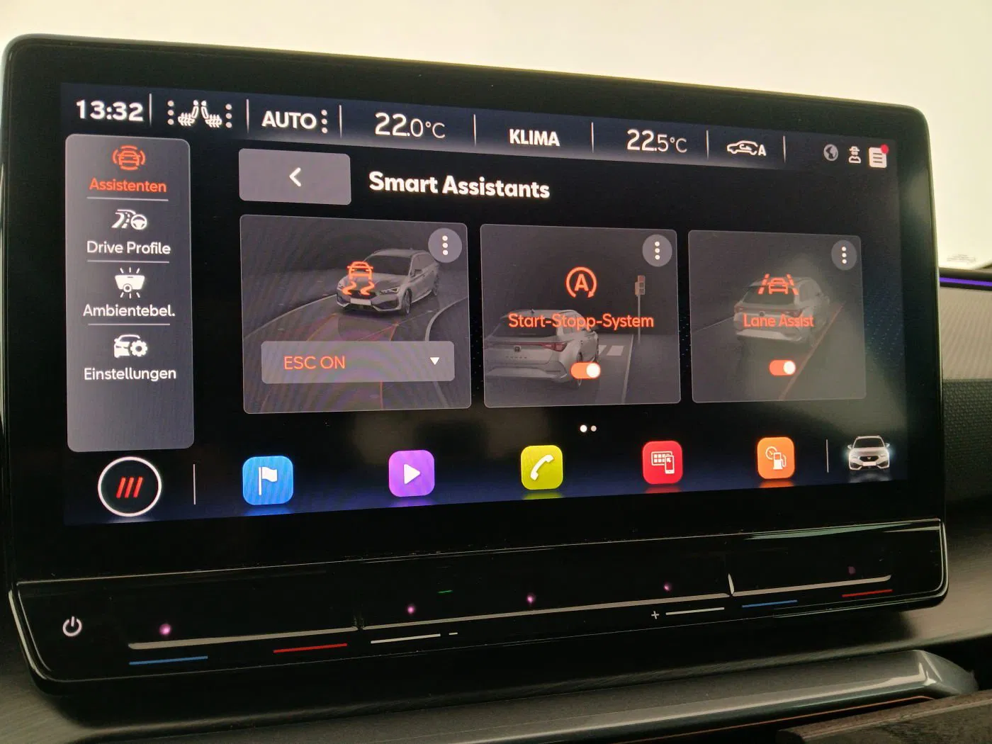 Cupra Leon Sportstourer 1.5 eTSI | Bild 17 von 23