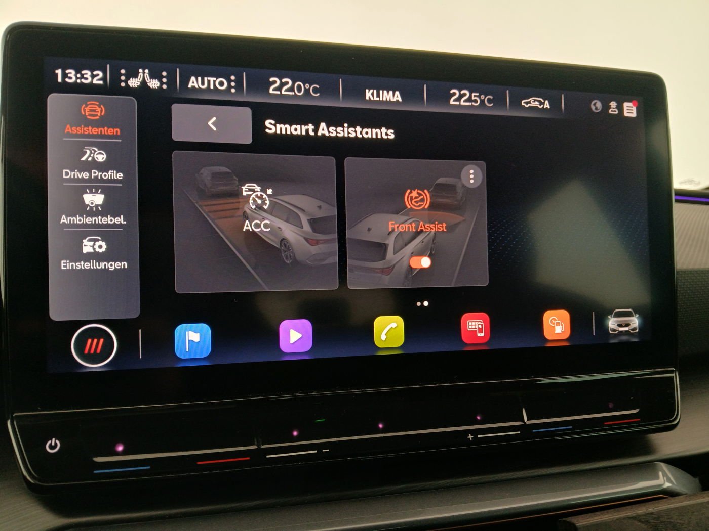 Cupra Leon Sportstourer 1.5 eTSI | Bild 18 von 23